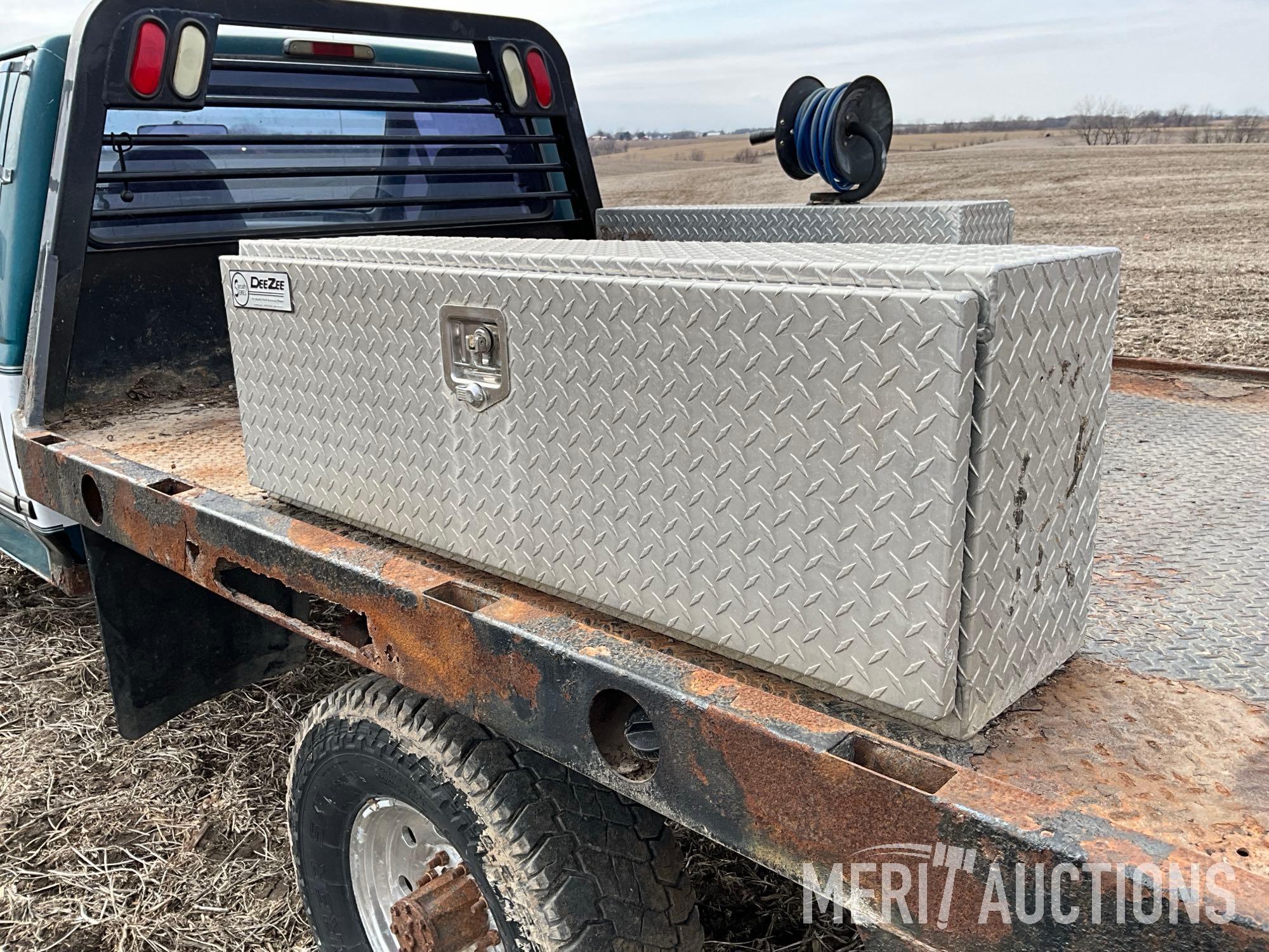 1996 Ford F-250 XLT 4X4 regular cab pickup