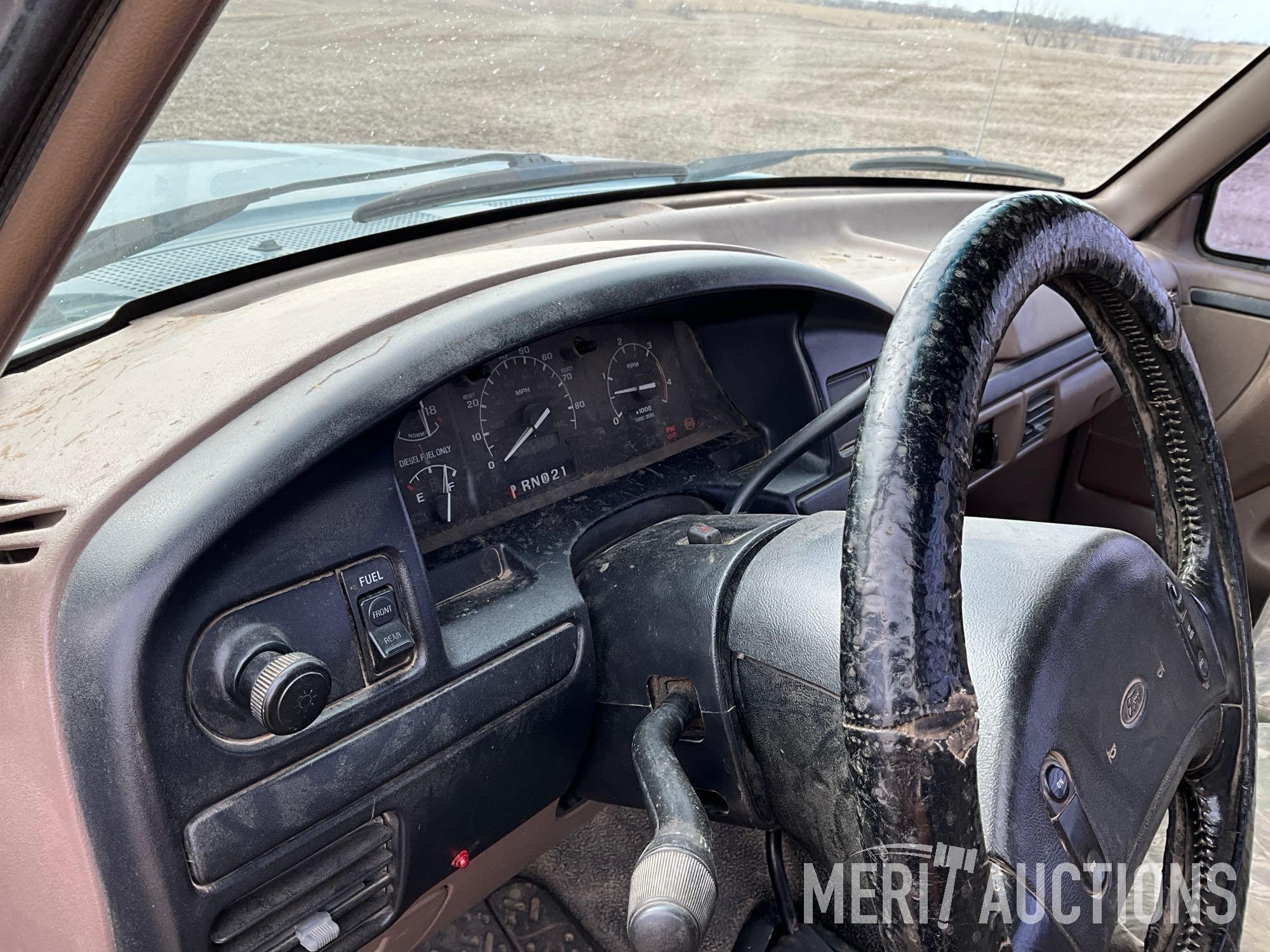 1996 Ford F-250 XLT 4X4 regular cab pickup