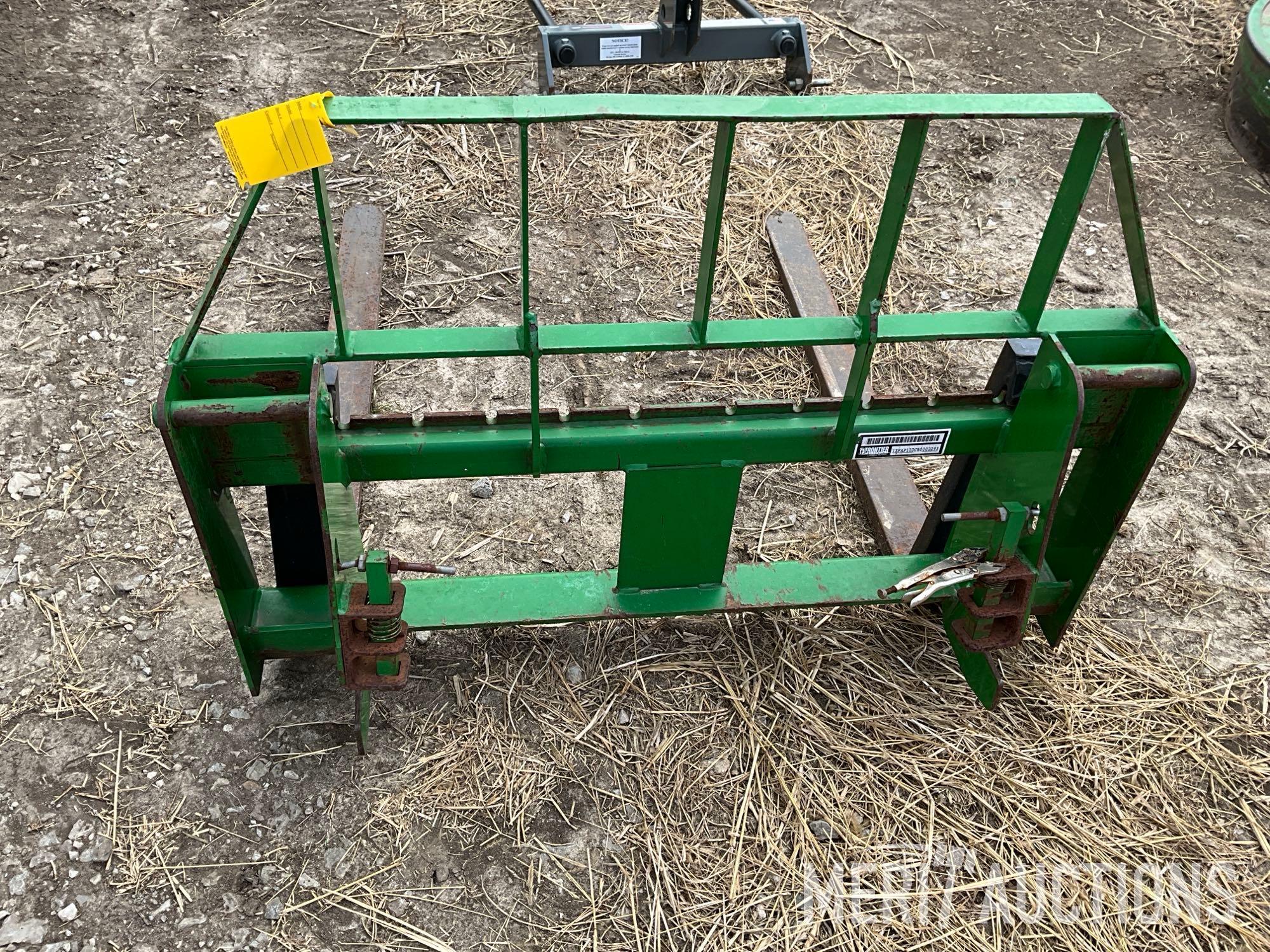 Frontier 48in. pallet forks for John Deere 640 loader