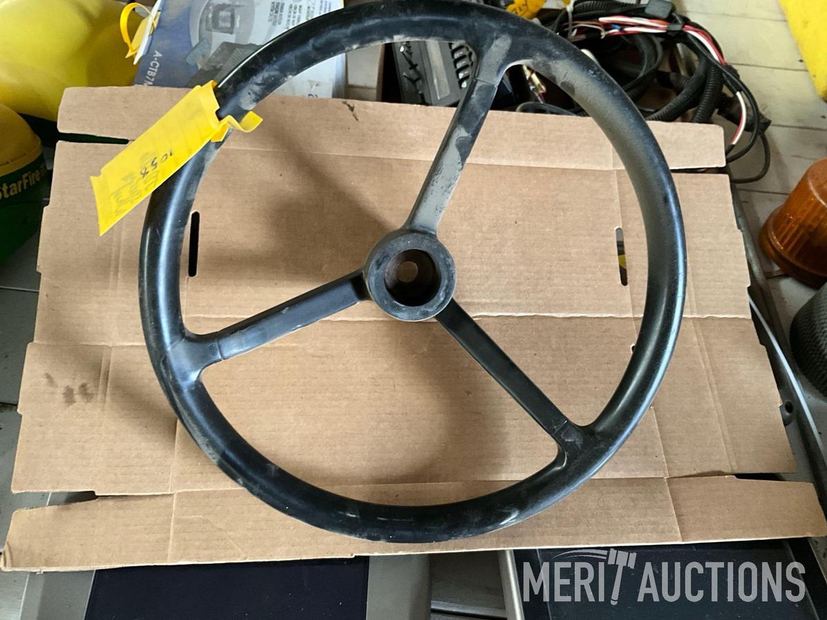 John Deere 7810 steering wheel