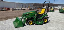 2015 John Deere 1025R MFWD Tractor