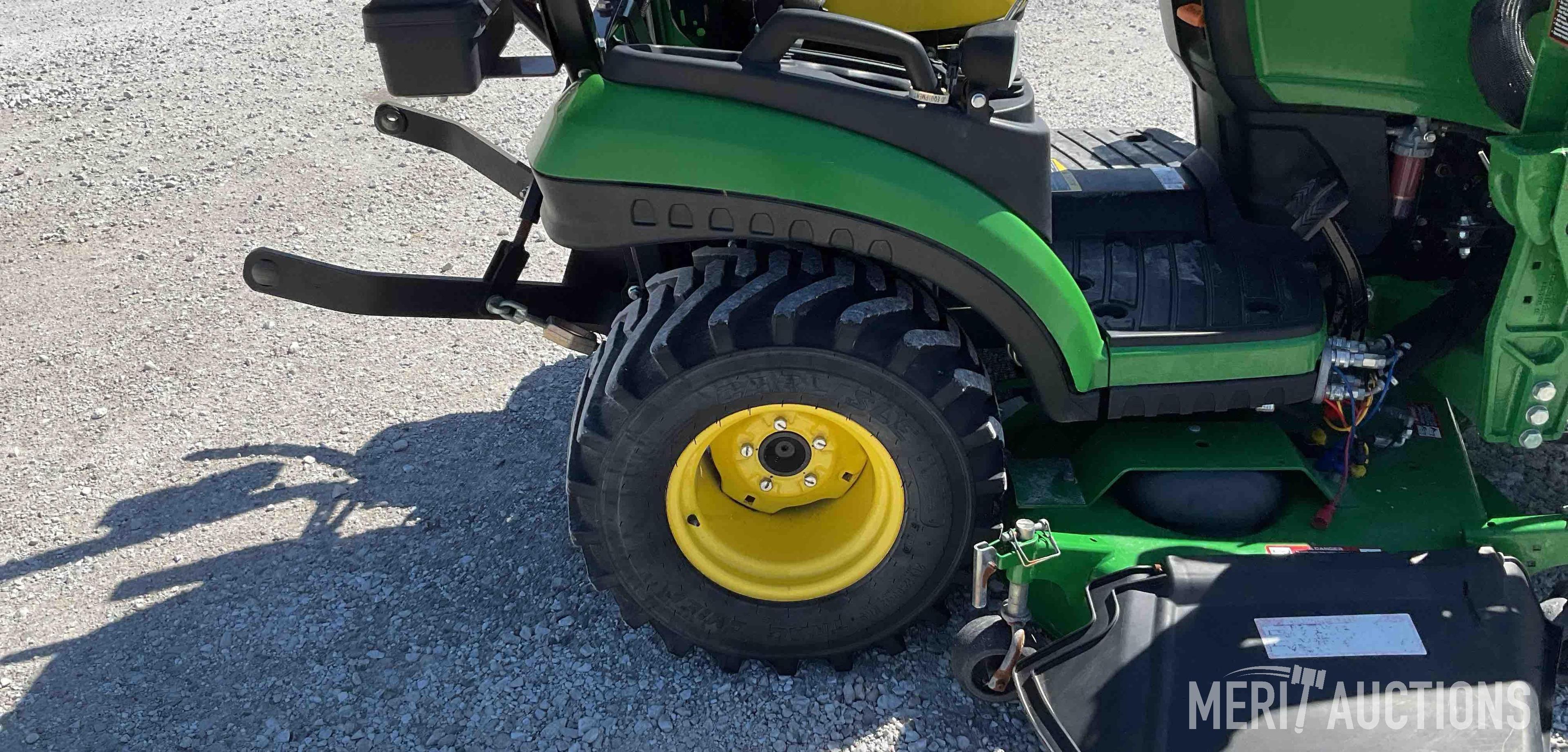 2015 John Deere 1025R MFWD Tractor