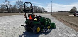 2015 John Deere 1025R MFWD Tractor