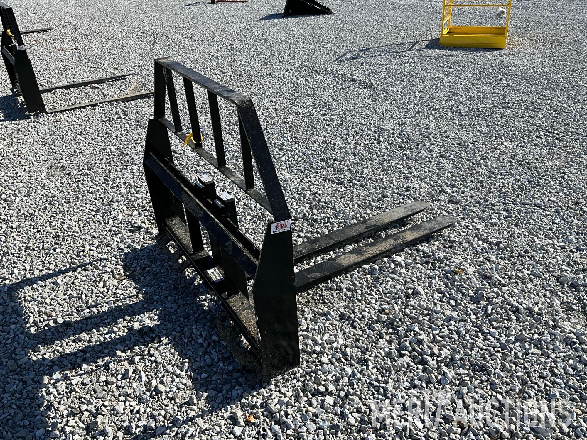 New Kivel 48in. Pallet Forks