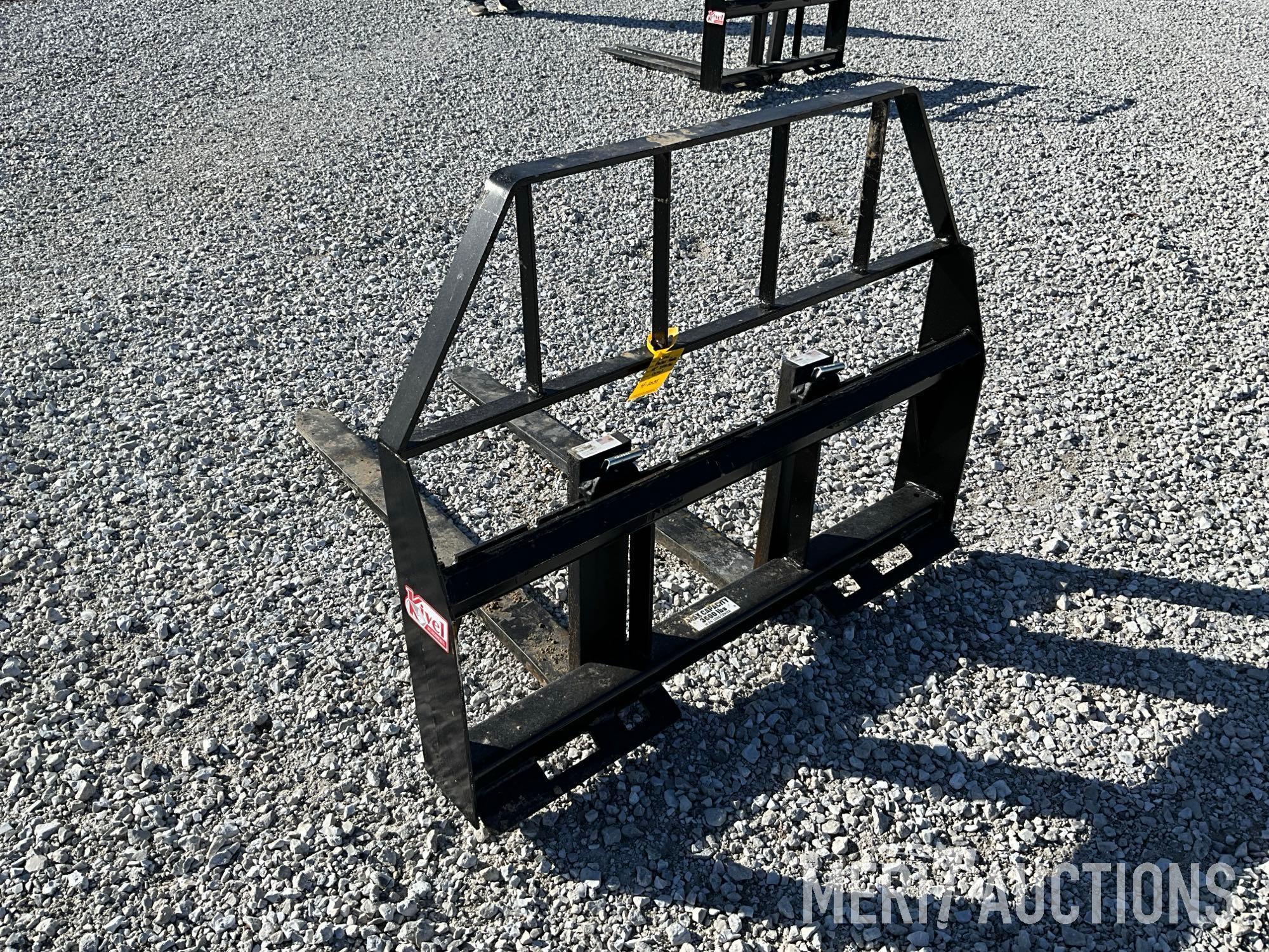 New Kivel 48in. Pallet Forks