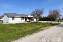 Tract 1: Ranch Style Home on Double Lot