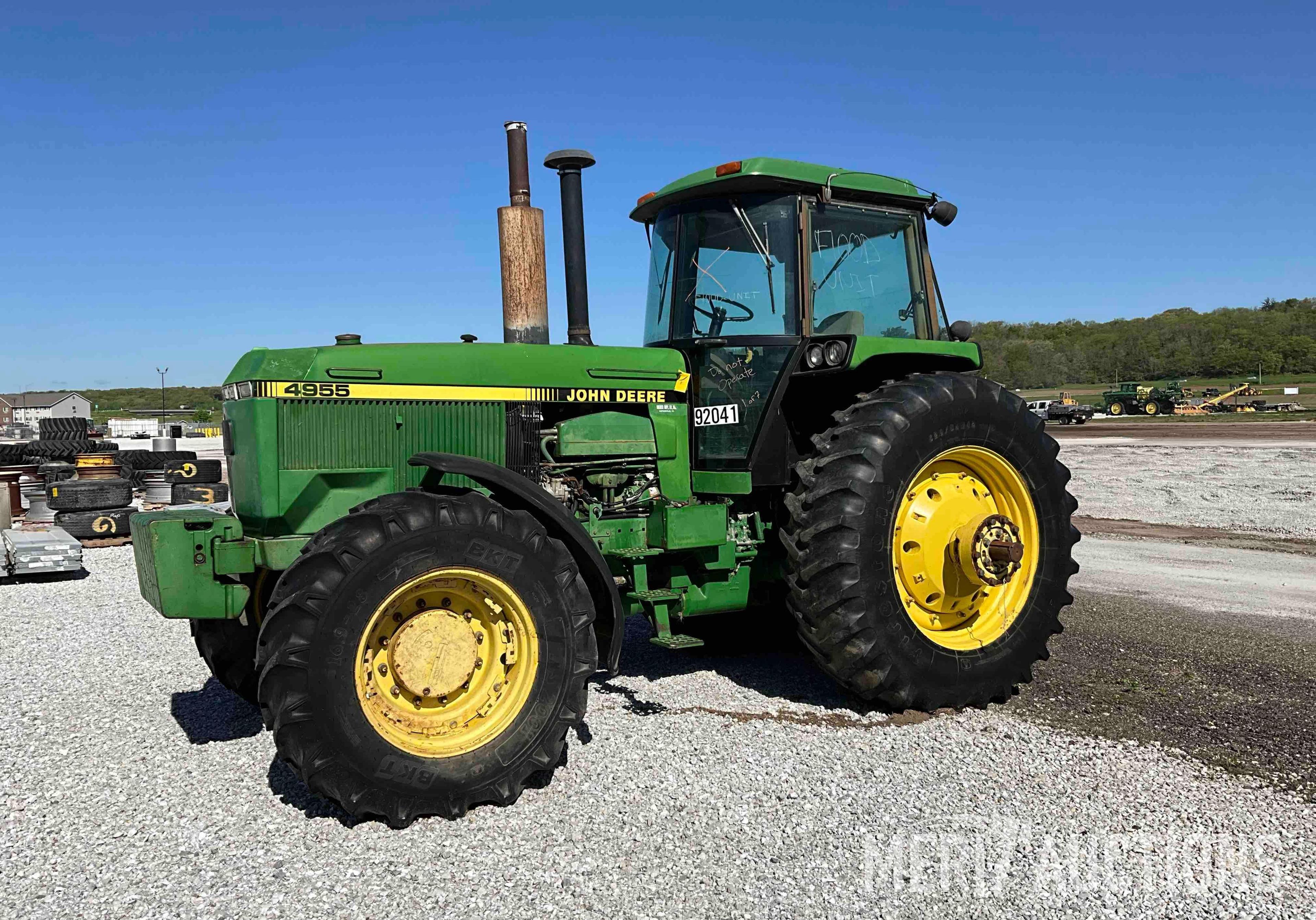 John Deere 4955 MFWD Tractor