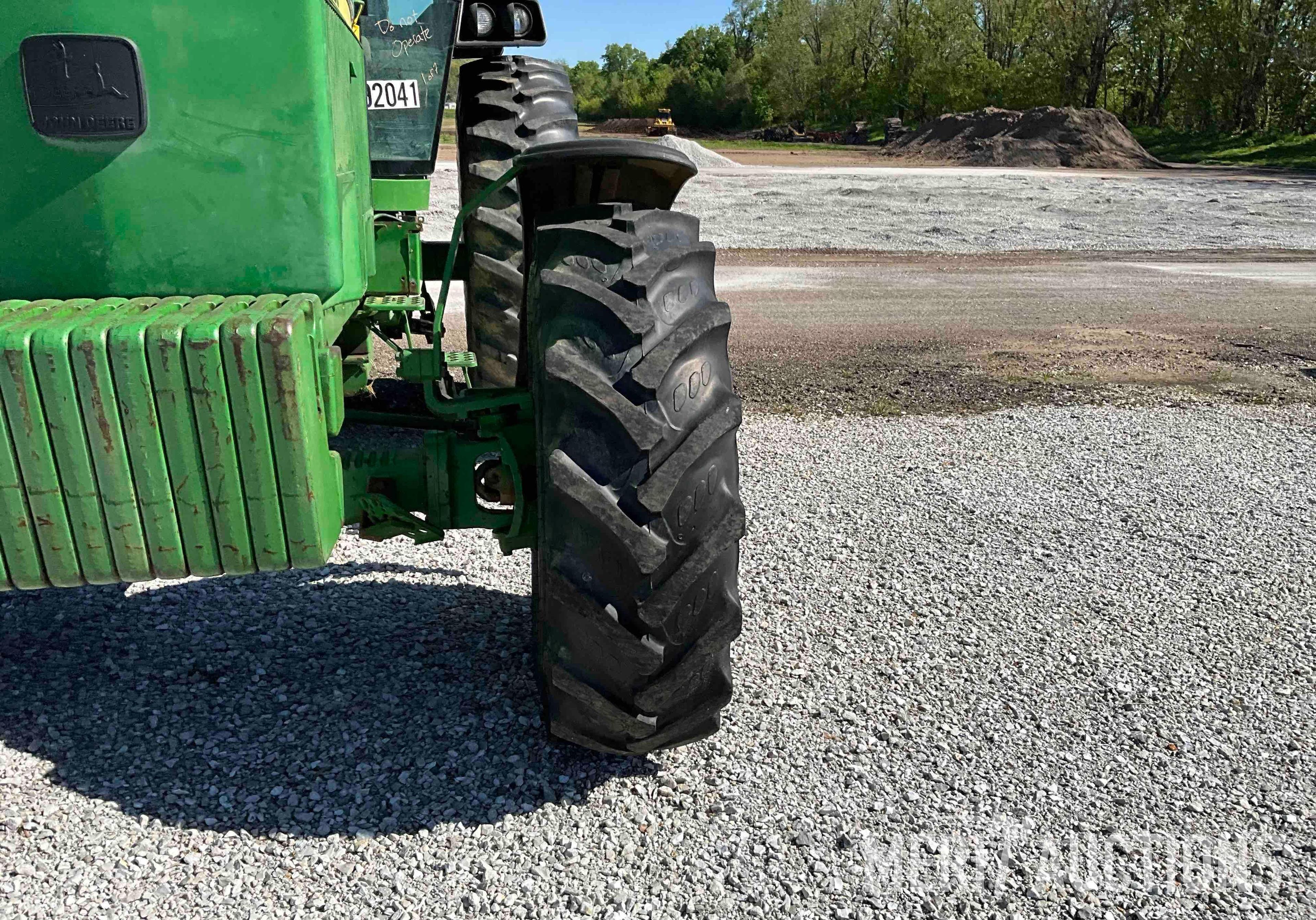 John Deere 4955 MFWD Tractor