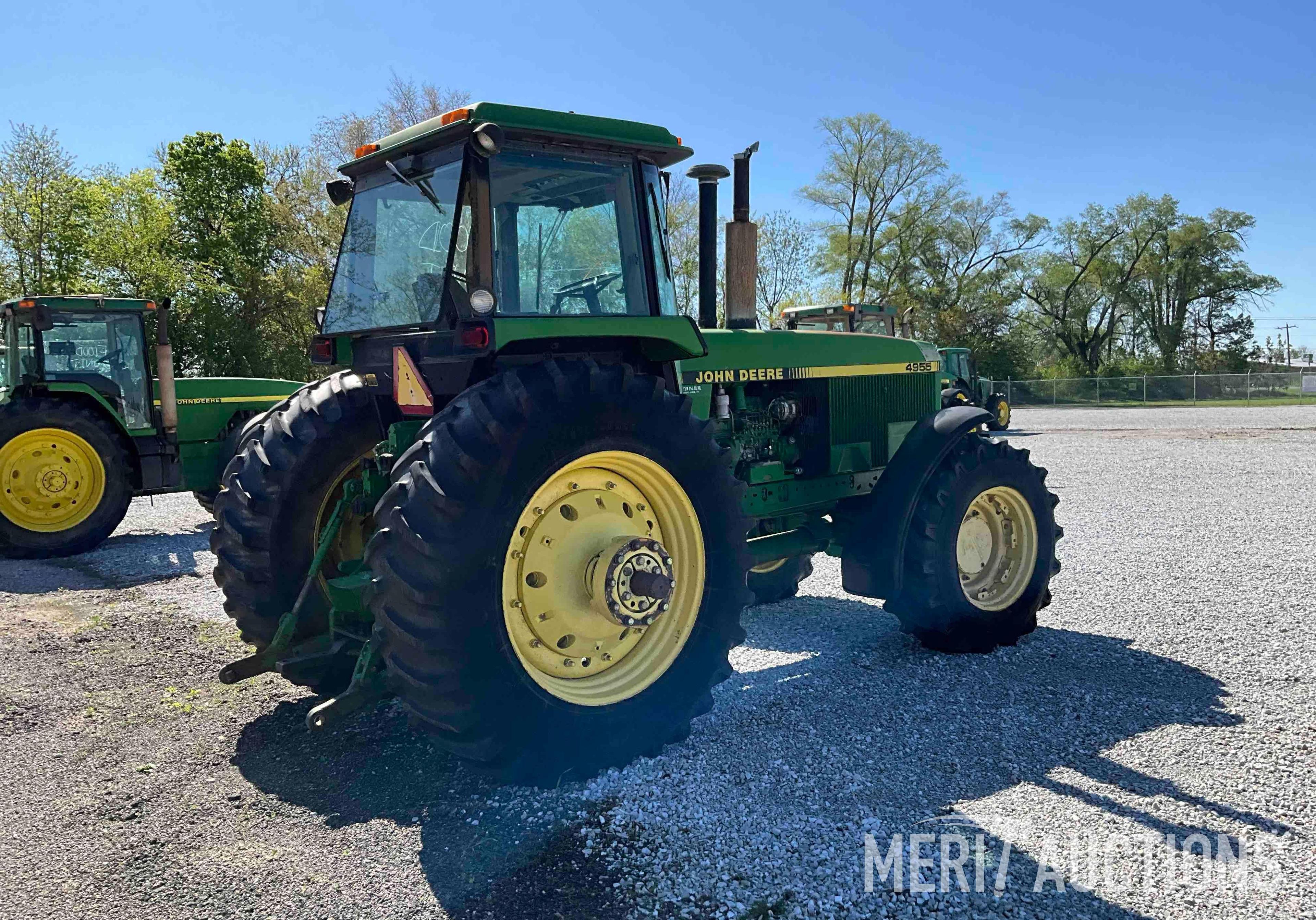 John Deere 4955 MFWD Tractor