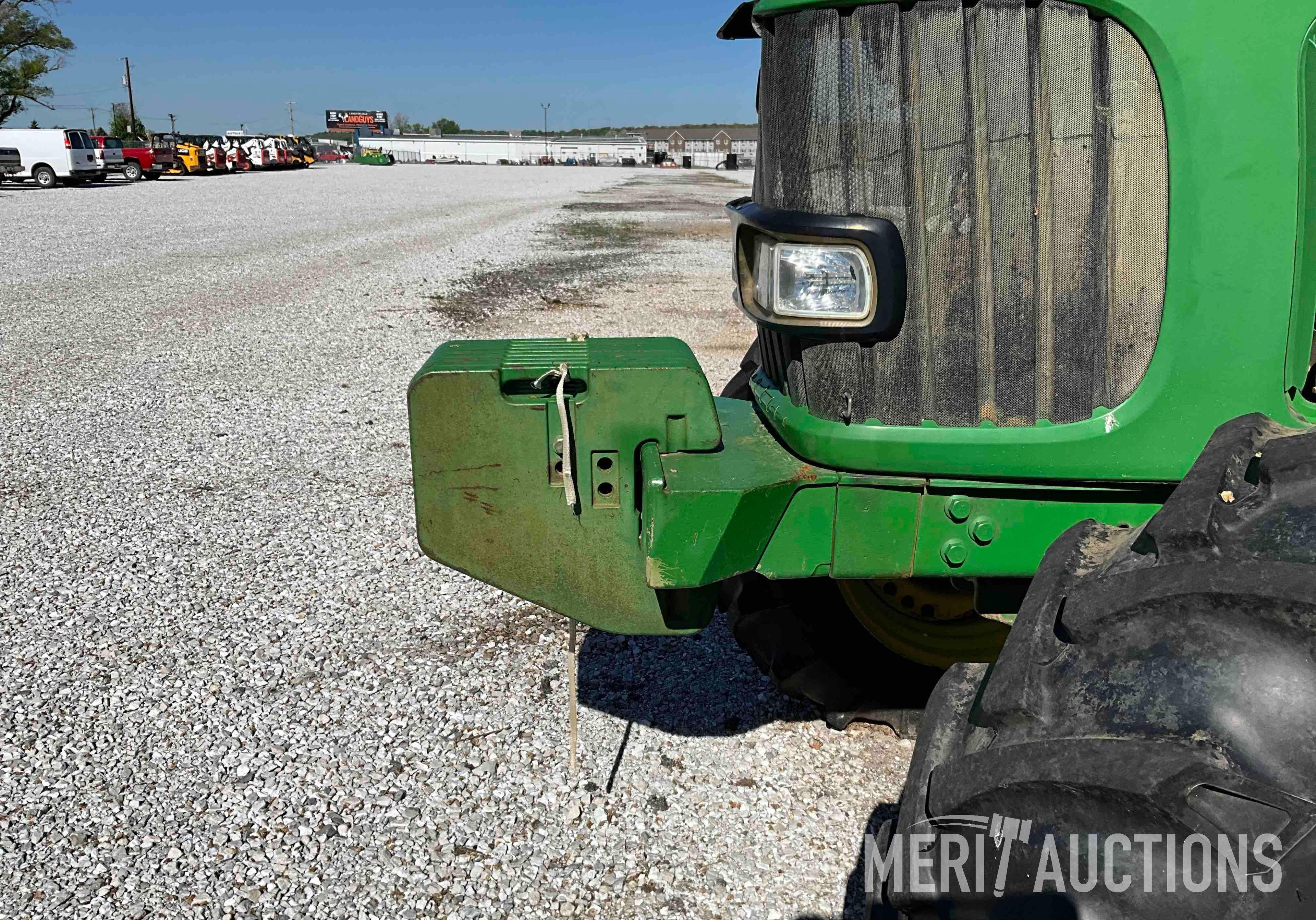 John Deere 7320 MFWD Tractor