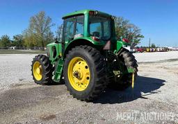John Deere 7320 MFWD Tractor