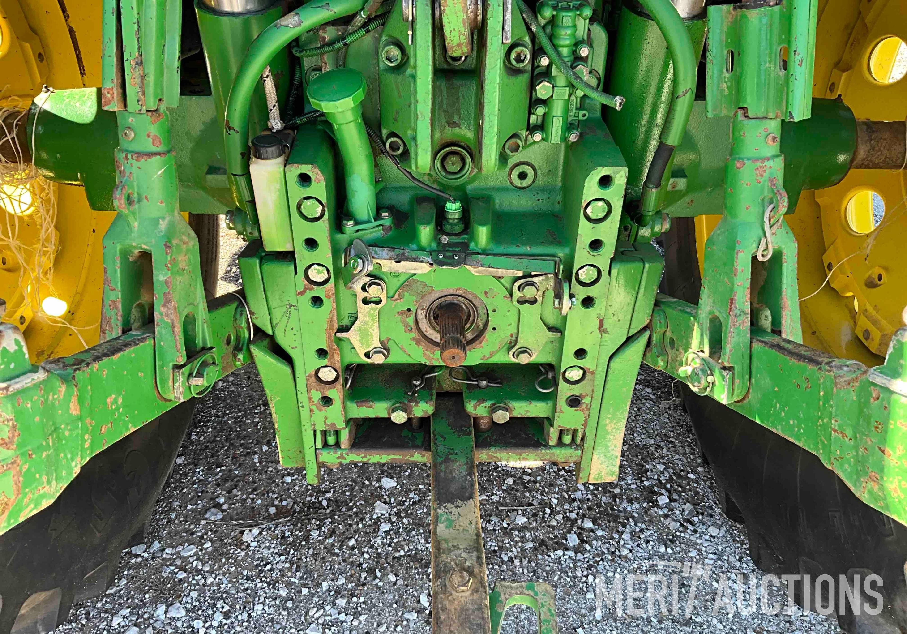 John Deere 7320 MFWD Tractor