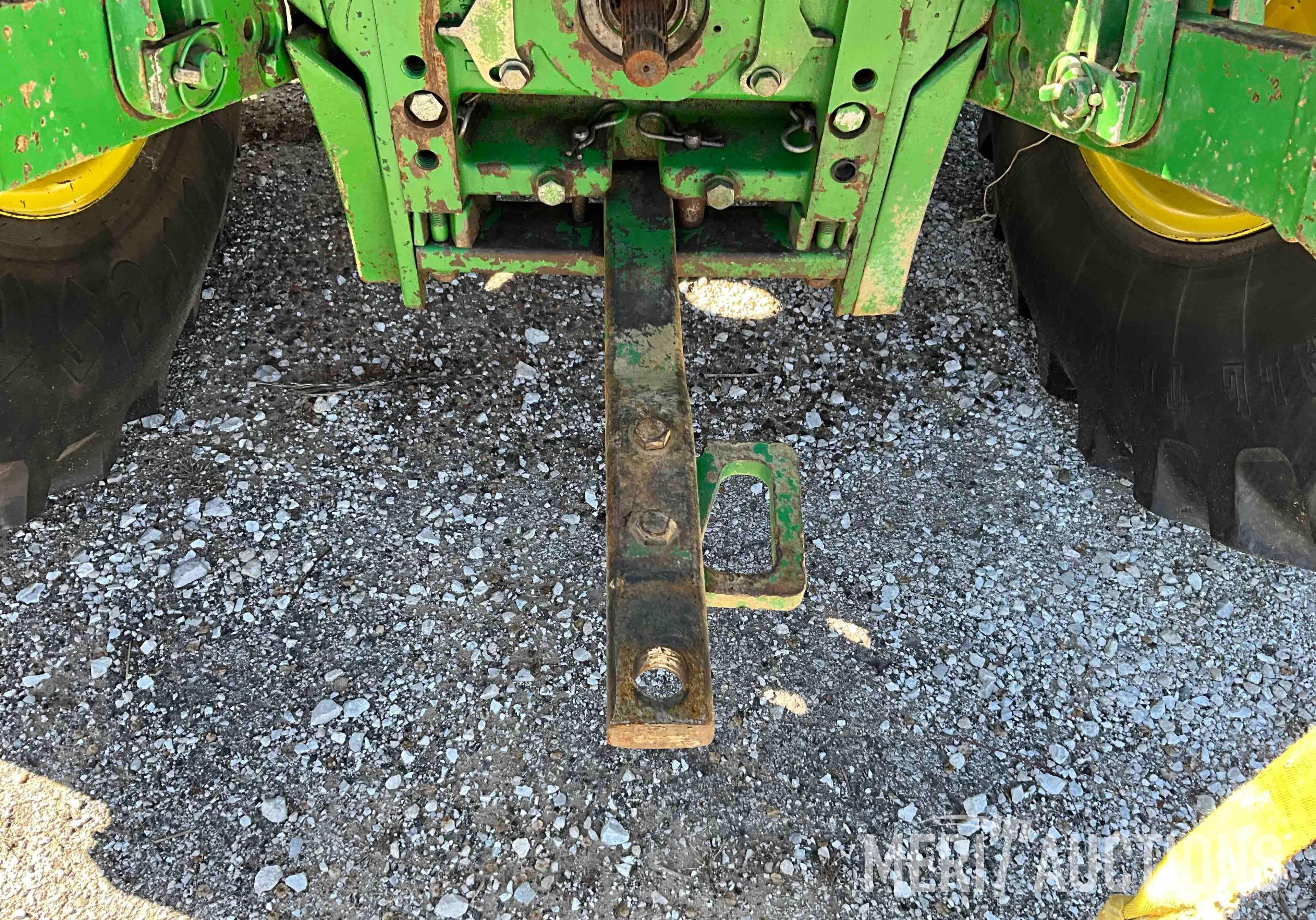 John Deere 7320 MFWD Tractor