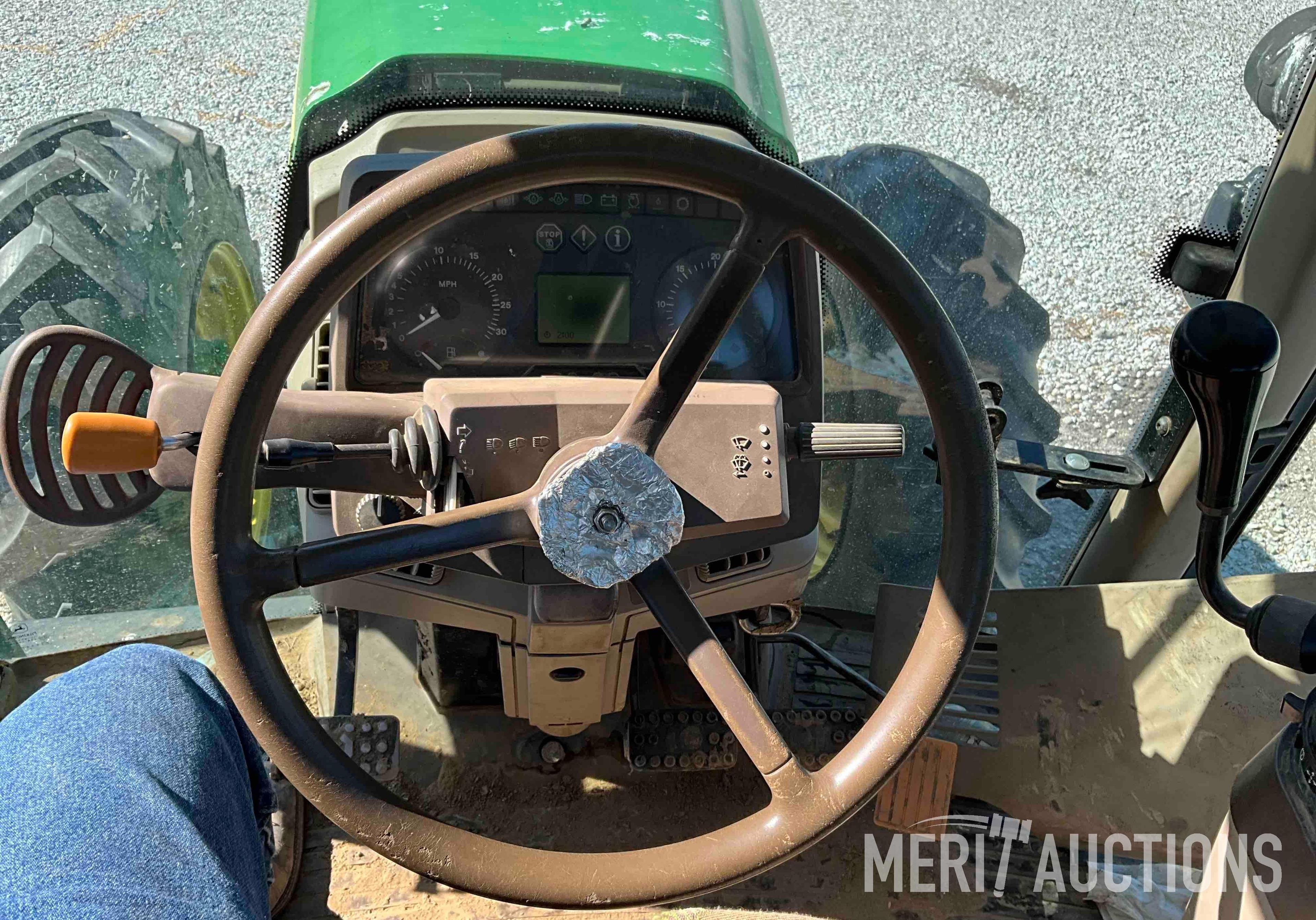 John Deere 7320 MFWD Tractor