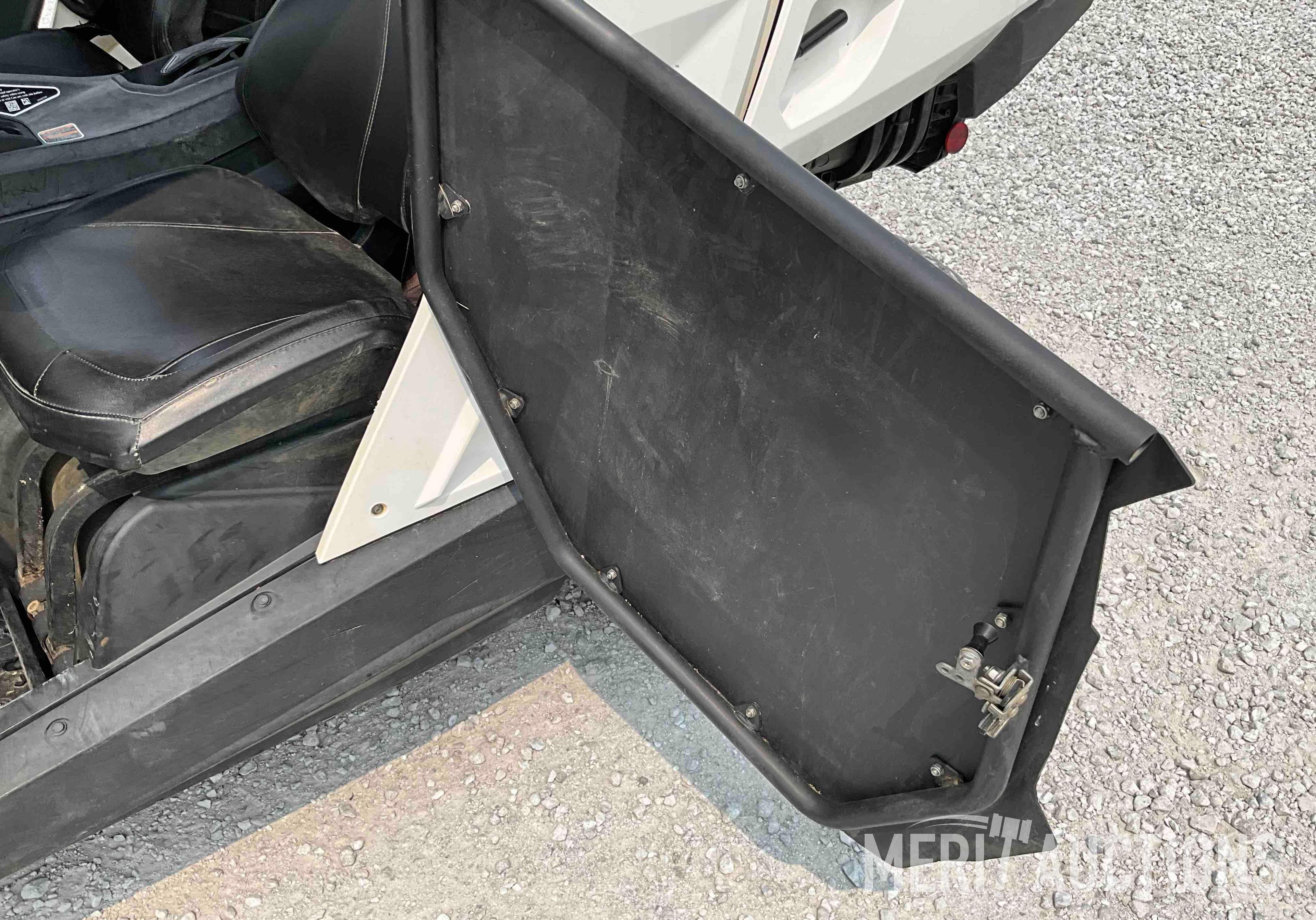 2019 Can-Am Commander 800R EFI