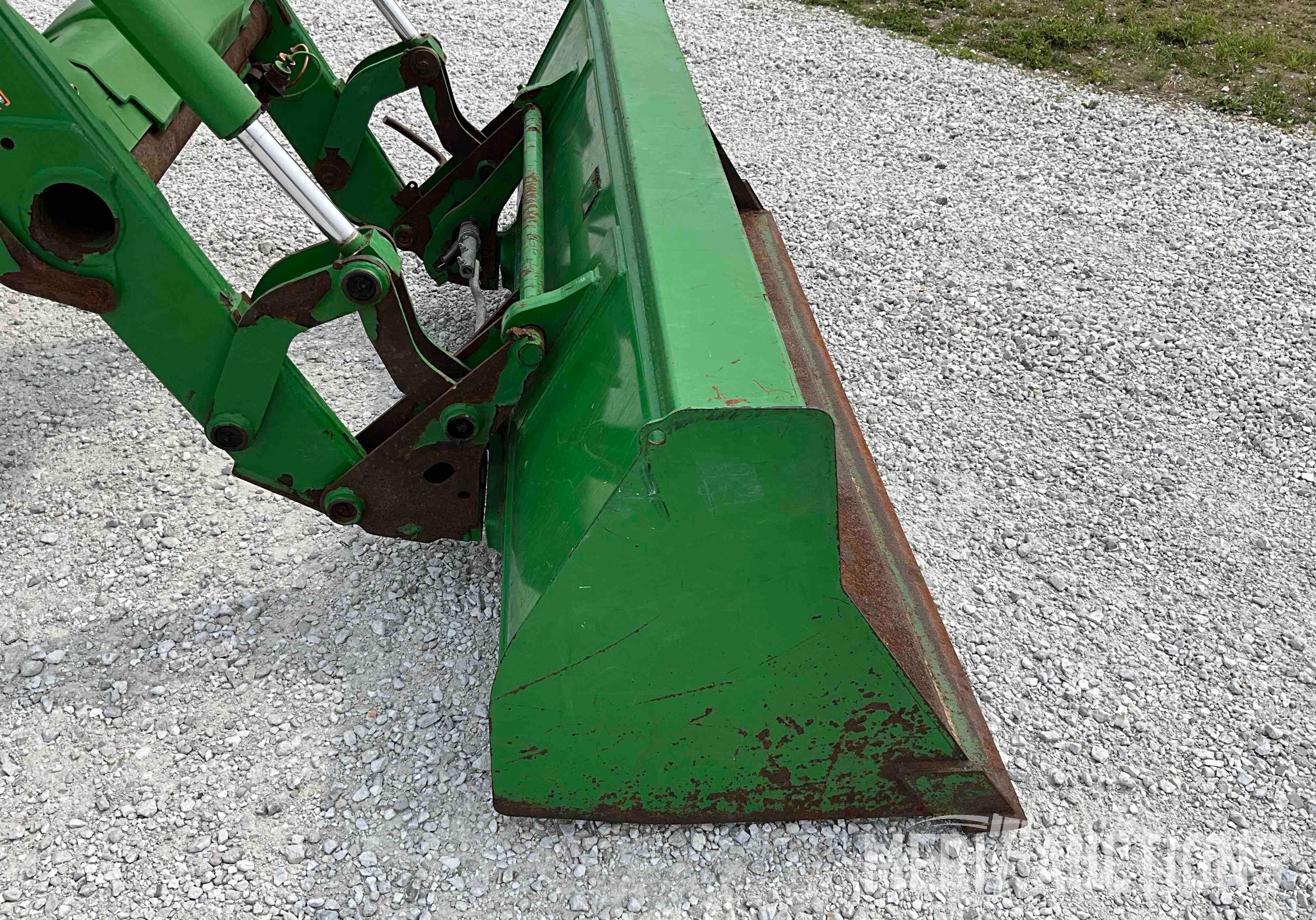 2019 John Deere 5055E Tractor