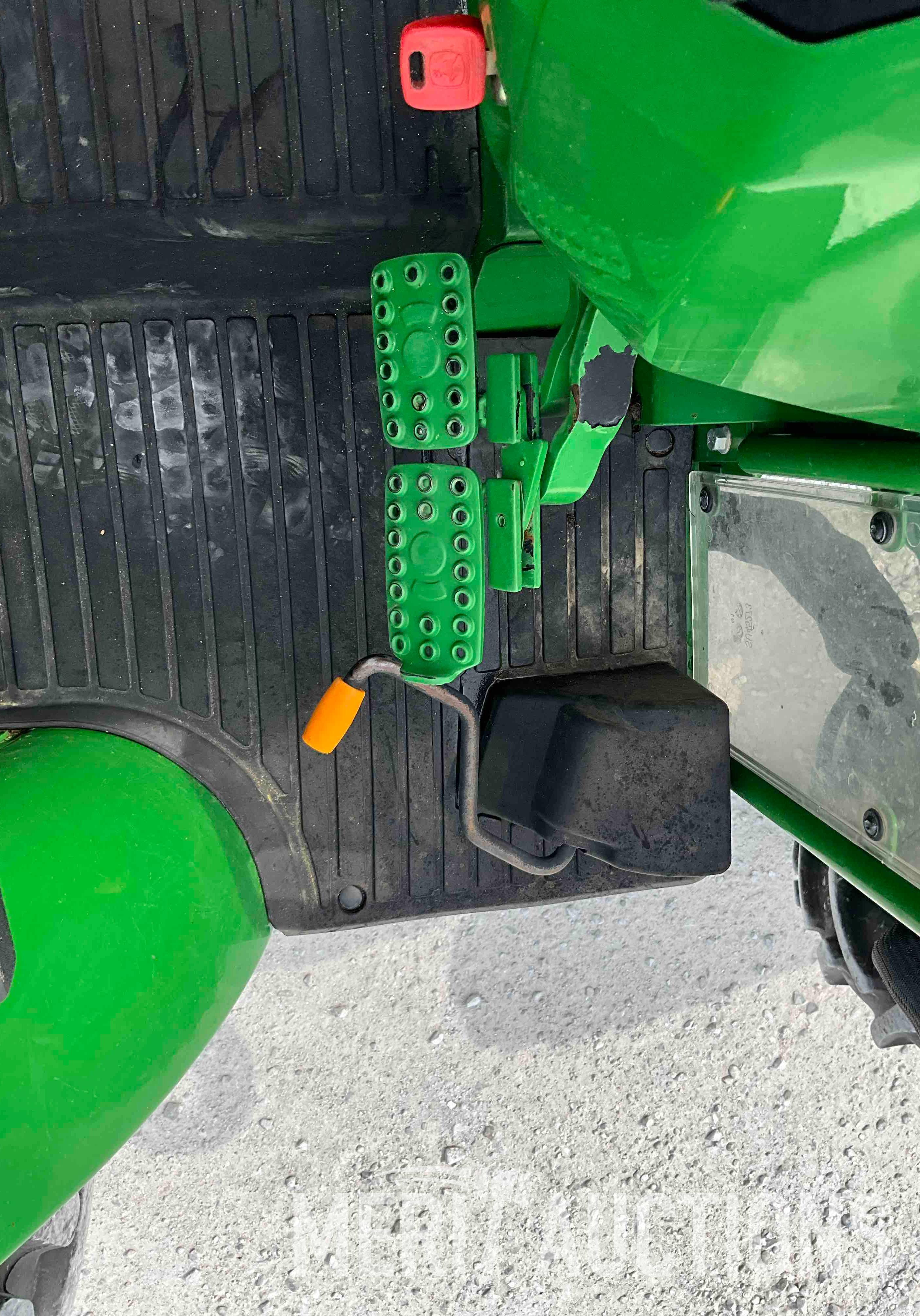 2019 John Deere 5055E Tractor