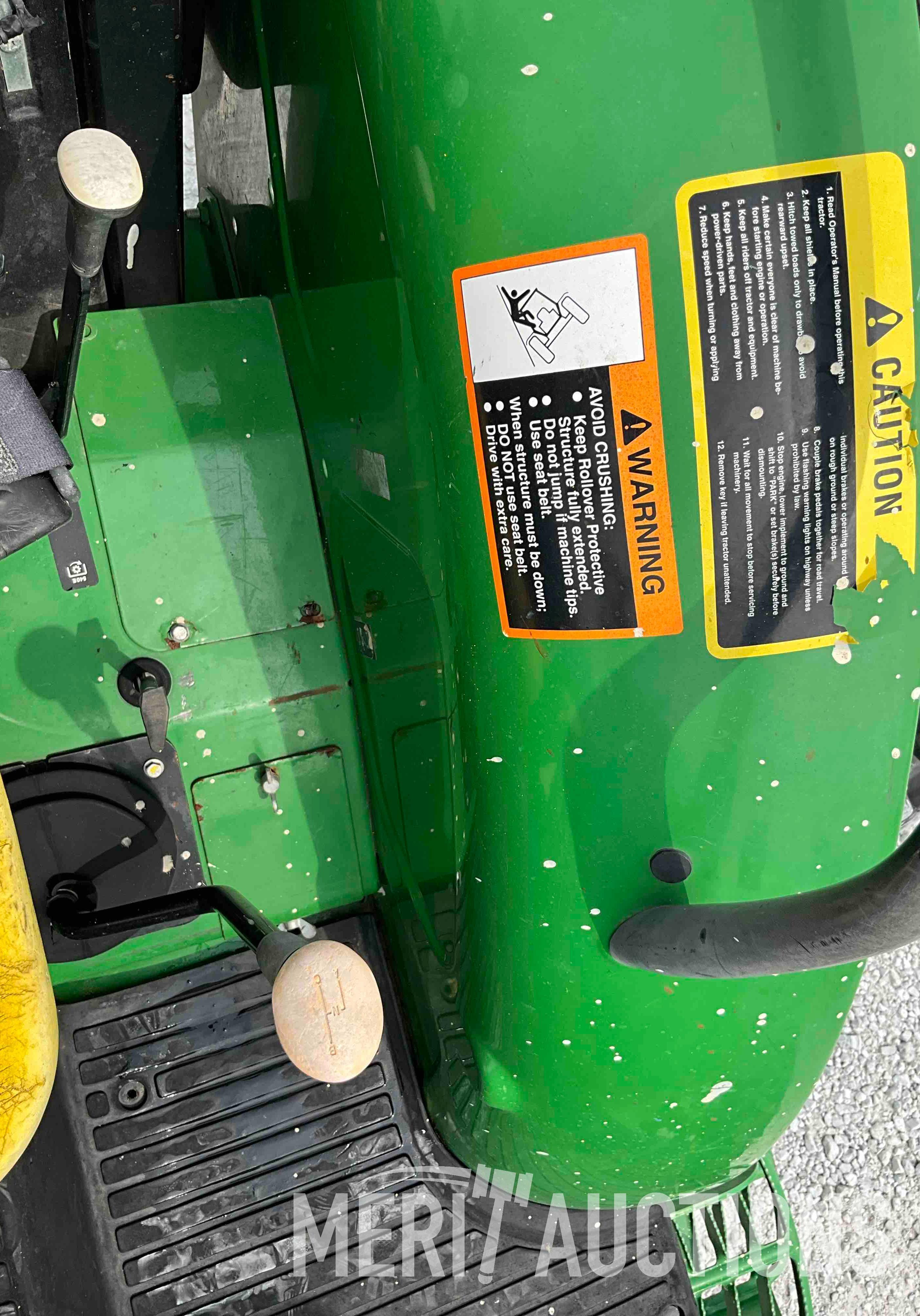 2019 John Deere 5055E Tractor