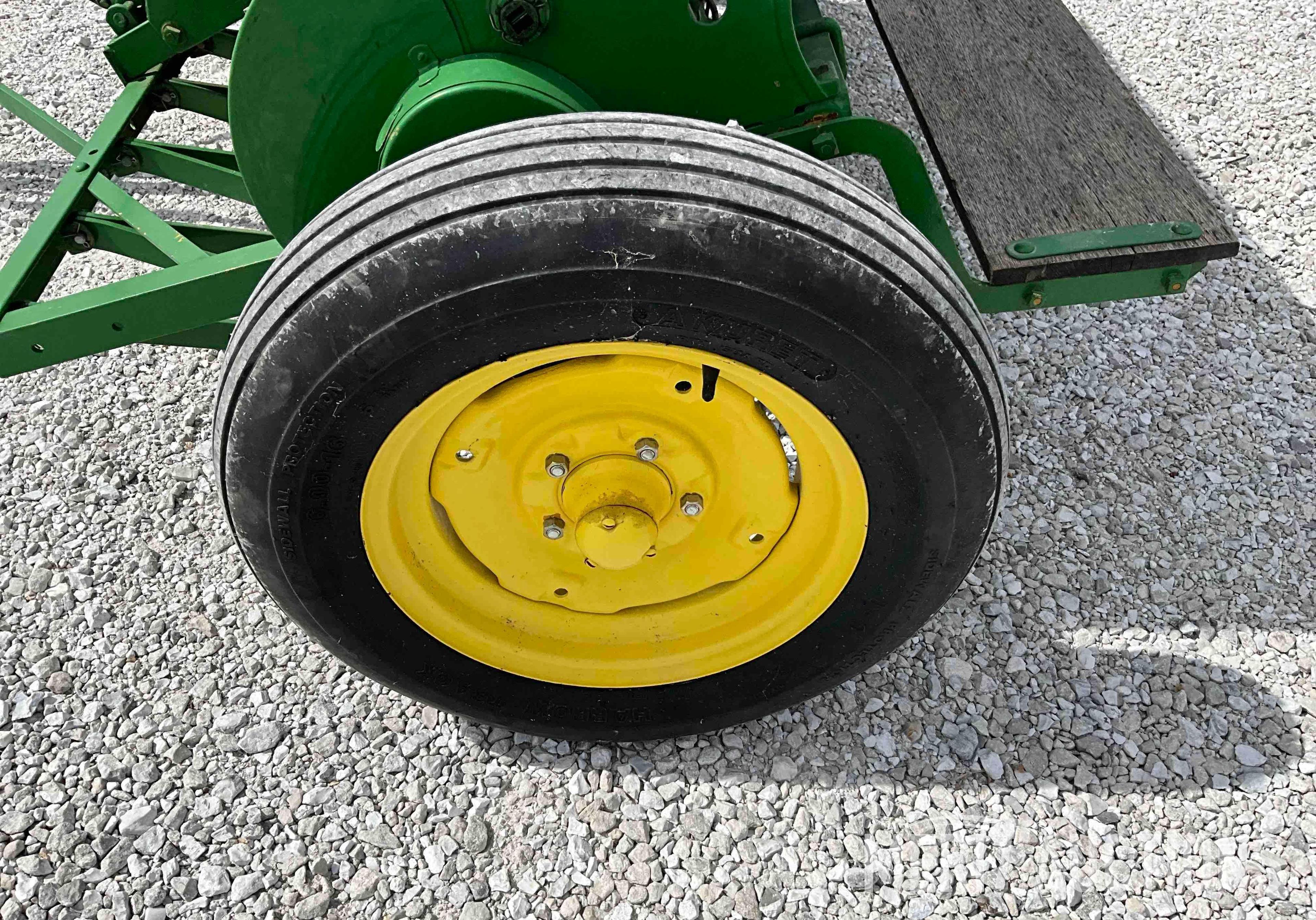 John Deere Van Brunt Model FB 10X7 6ft. drill