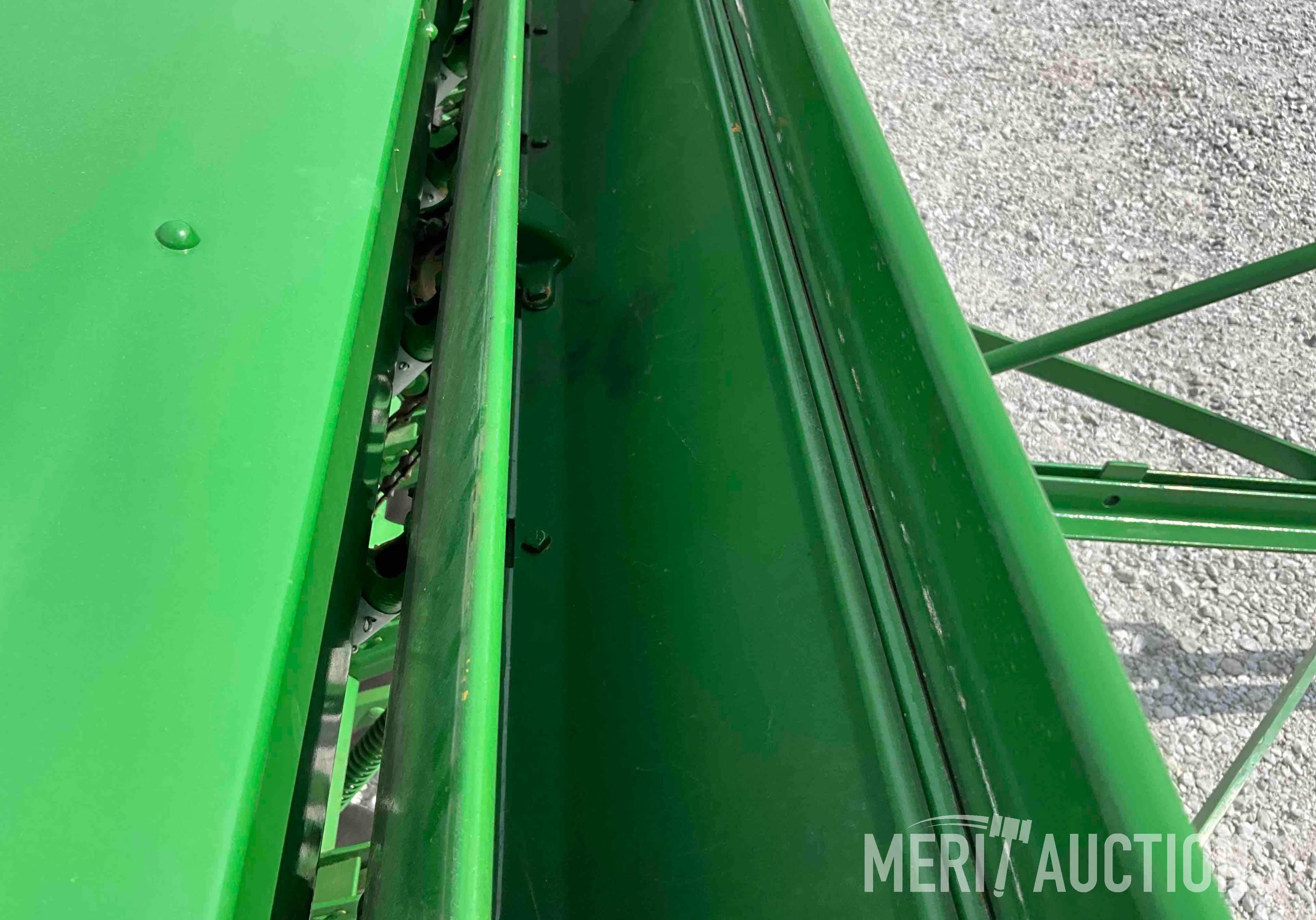 John Deere Van Brunt Model FB 10X7 6ft. drill