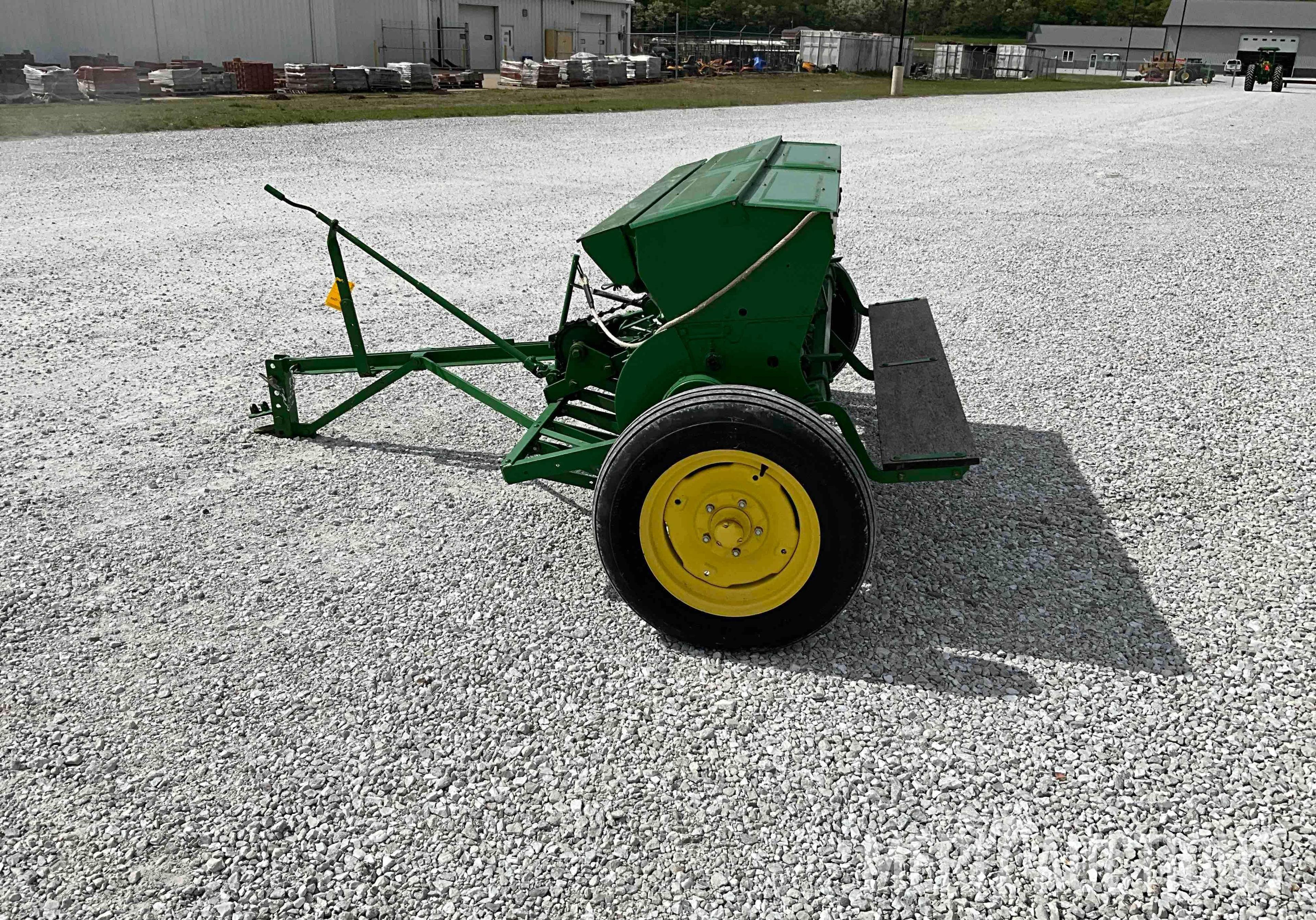 John Deere Van Brunt Model FB 10X7 6ft. drill