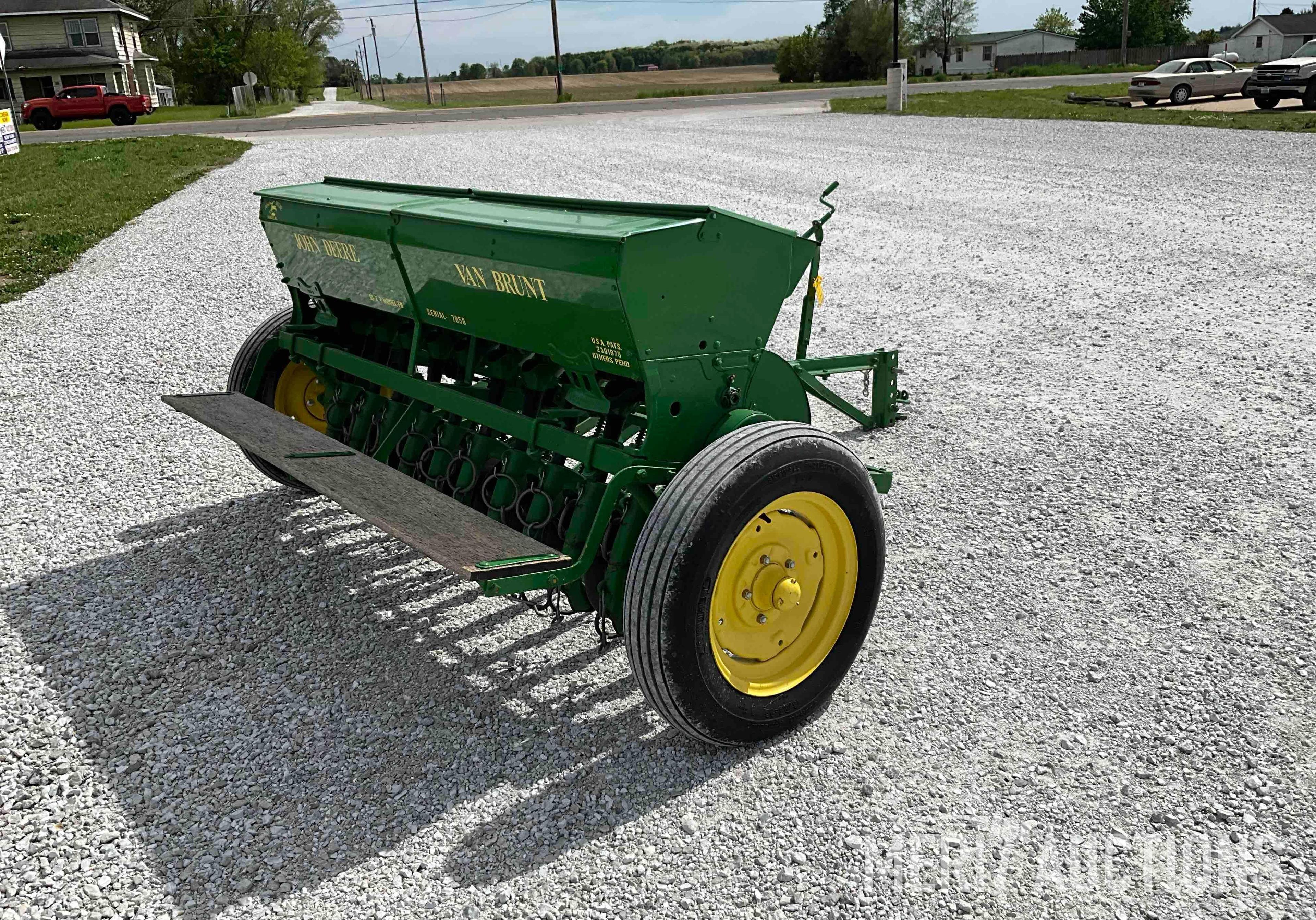 John Deere Van Brunt Model FB 10X7 6ft. drill