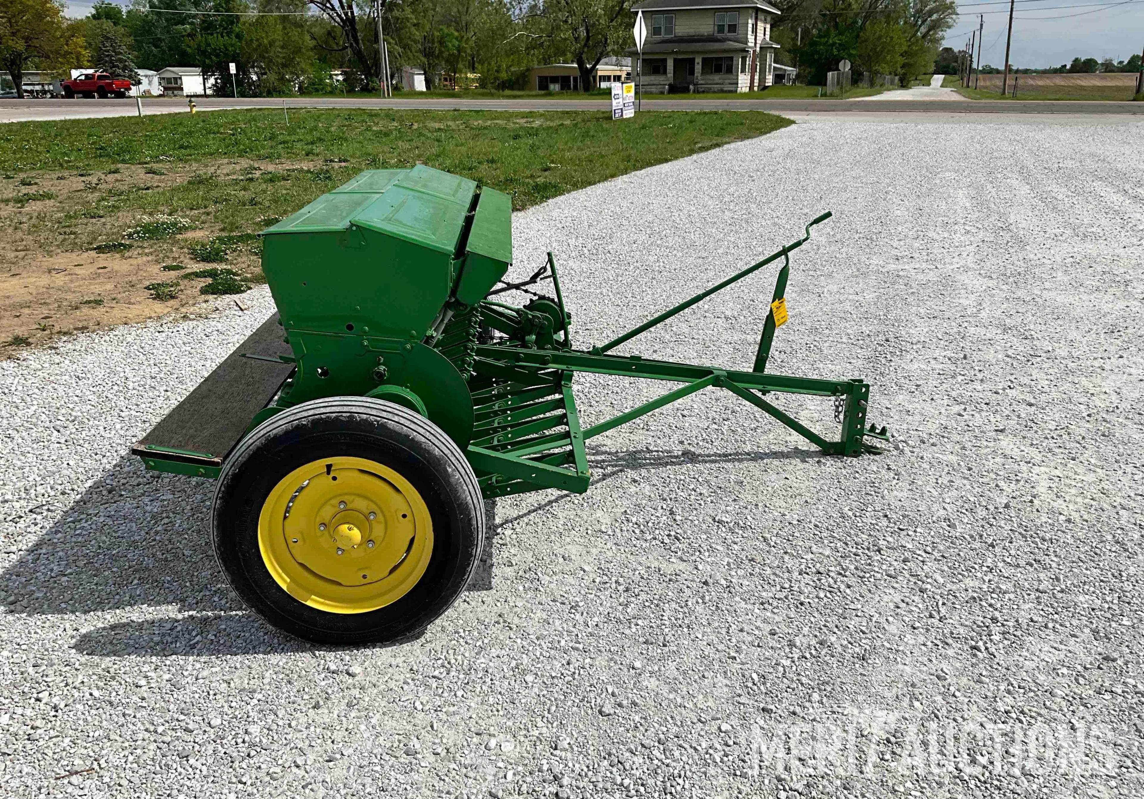 John Deere Van Brunt Model FB 10X7 6ft. drill
