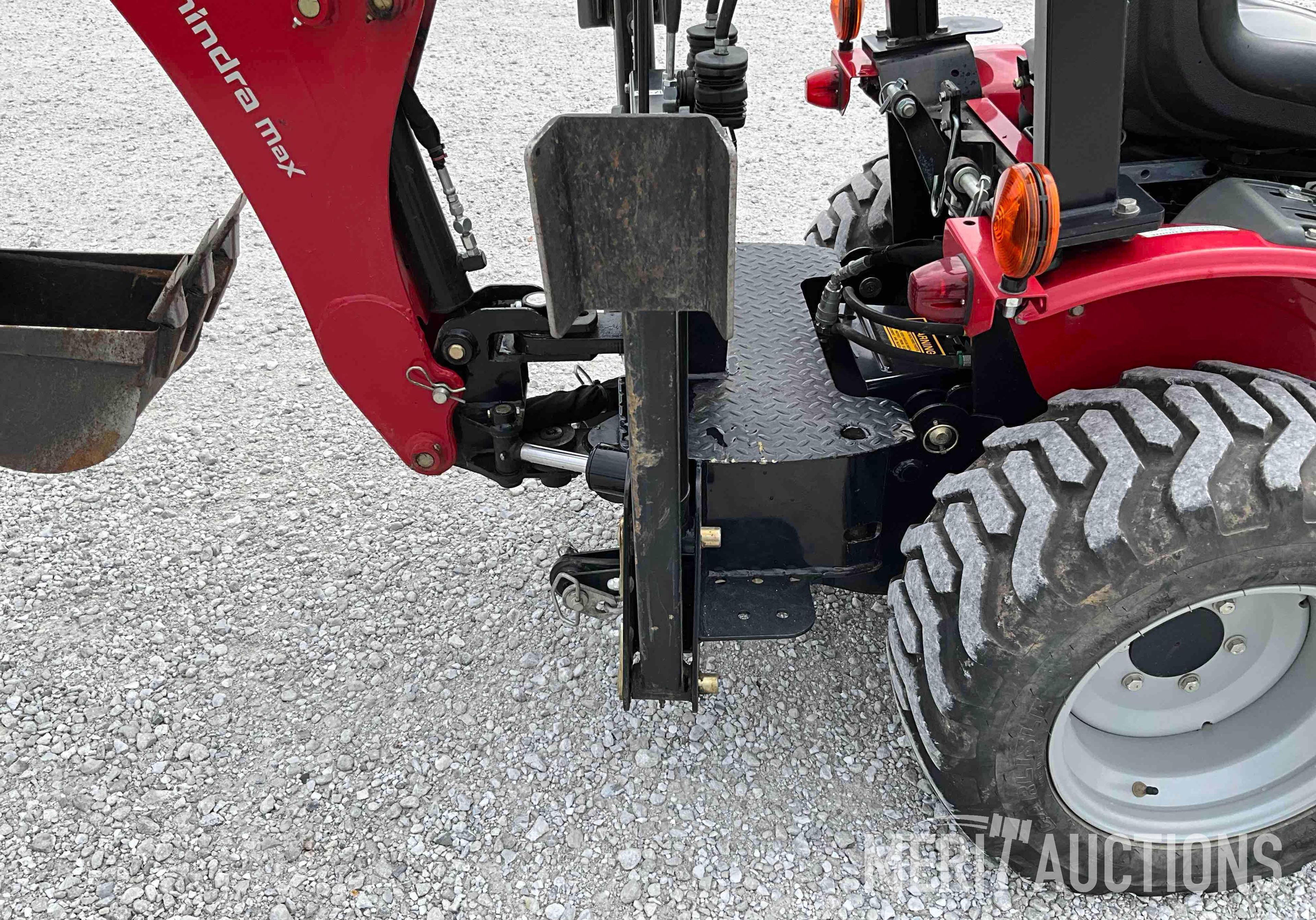 Mahindra Max 24 MFWD Tractor