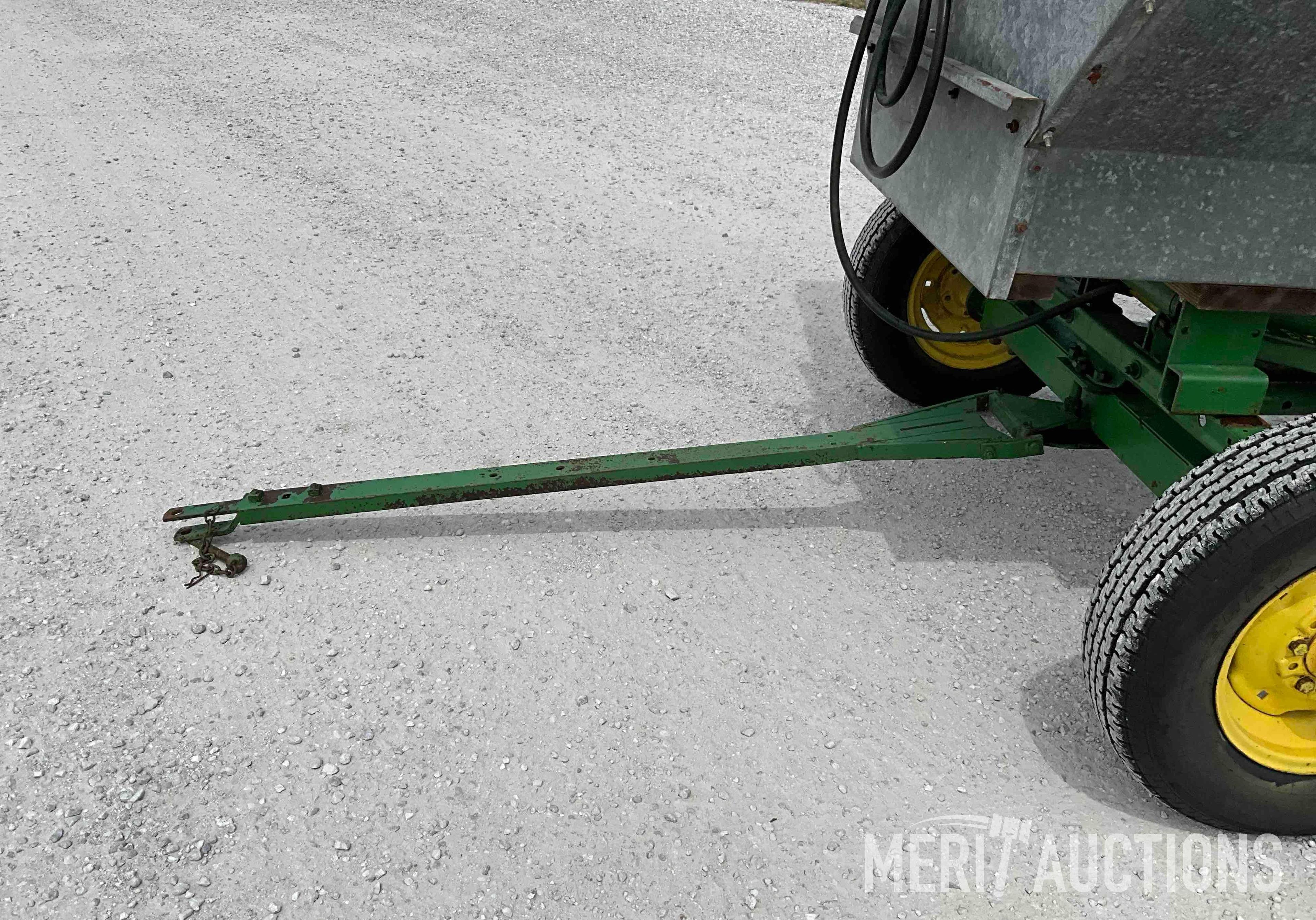 John Deere Big Butch Flair Box Wagon