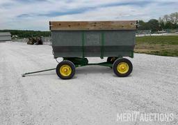 John Deere Big Butch Flair Box Wagon