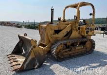 International 100E Crawler
