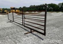 Free Standing 24ft. Panel with 7ft. Gate