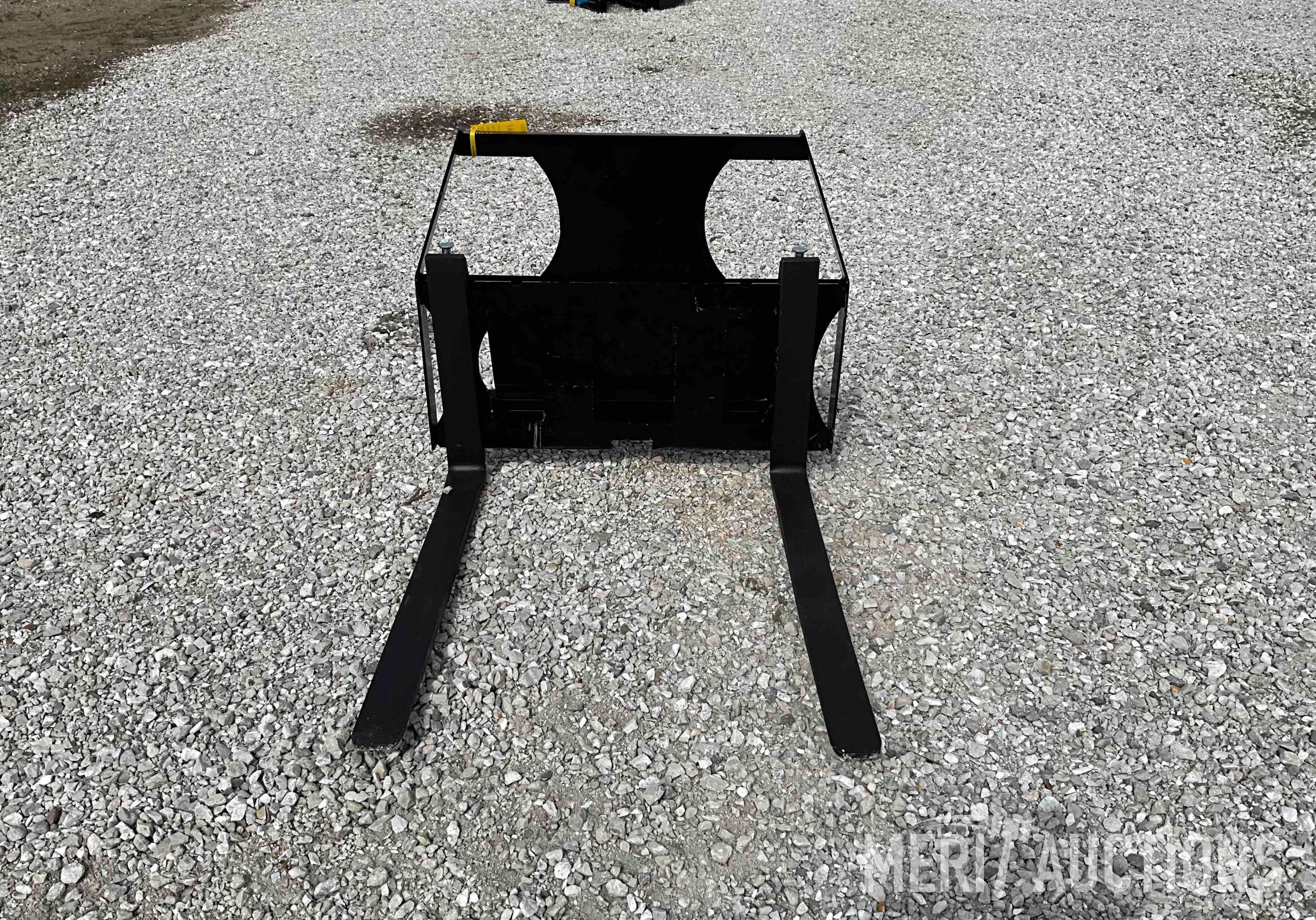 36in. Mini Universal Forks w/42in. Forks