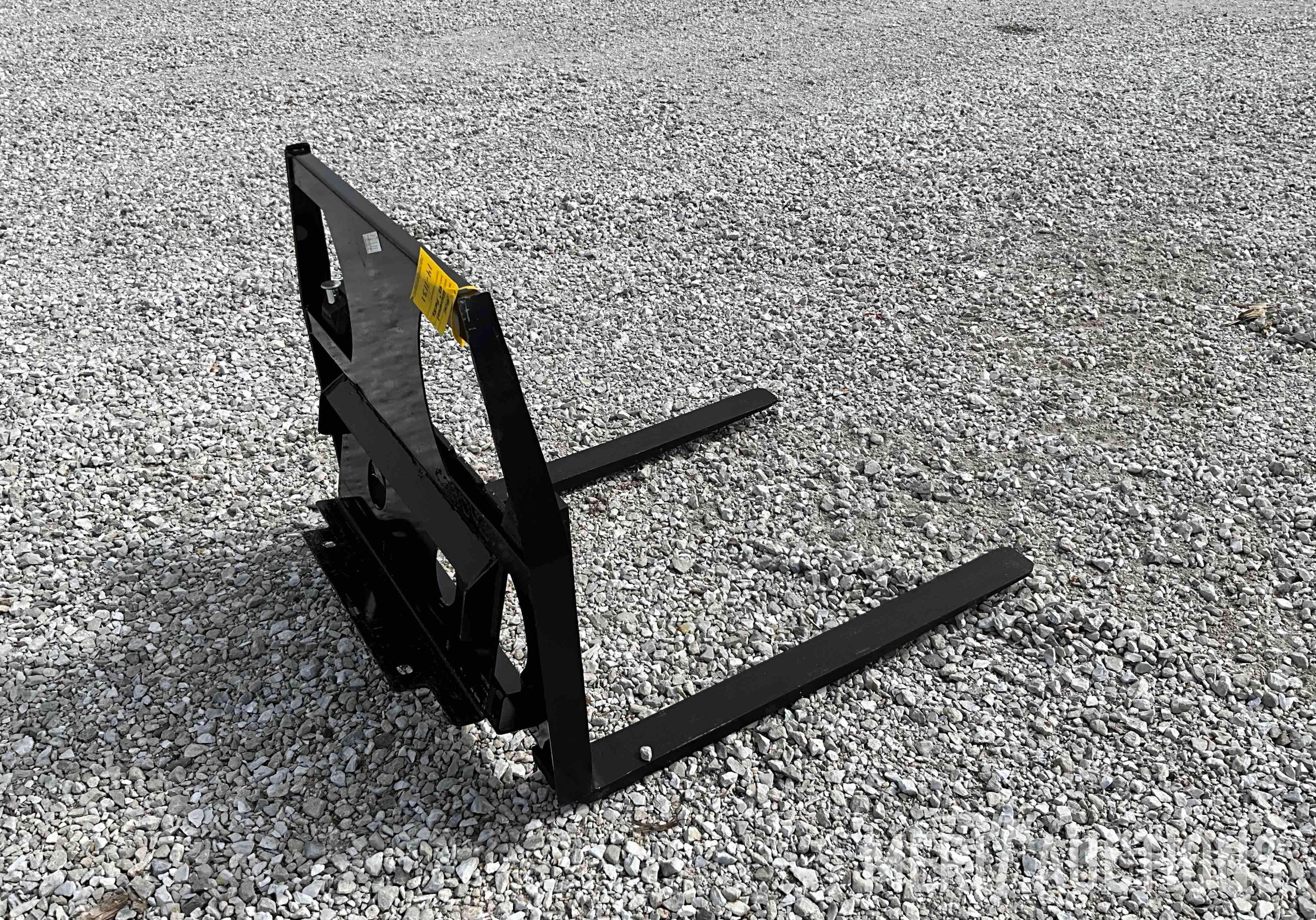 36in. Mini Universal Forks w/42in. Forks