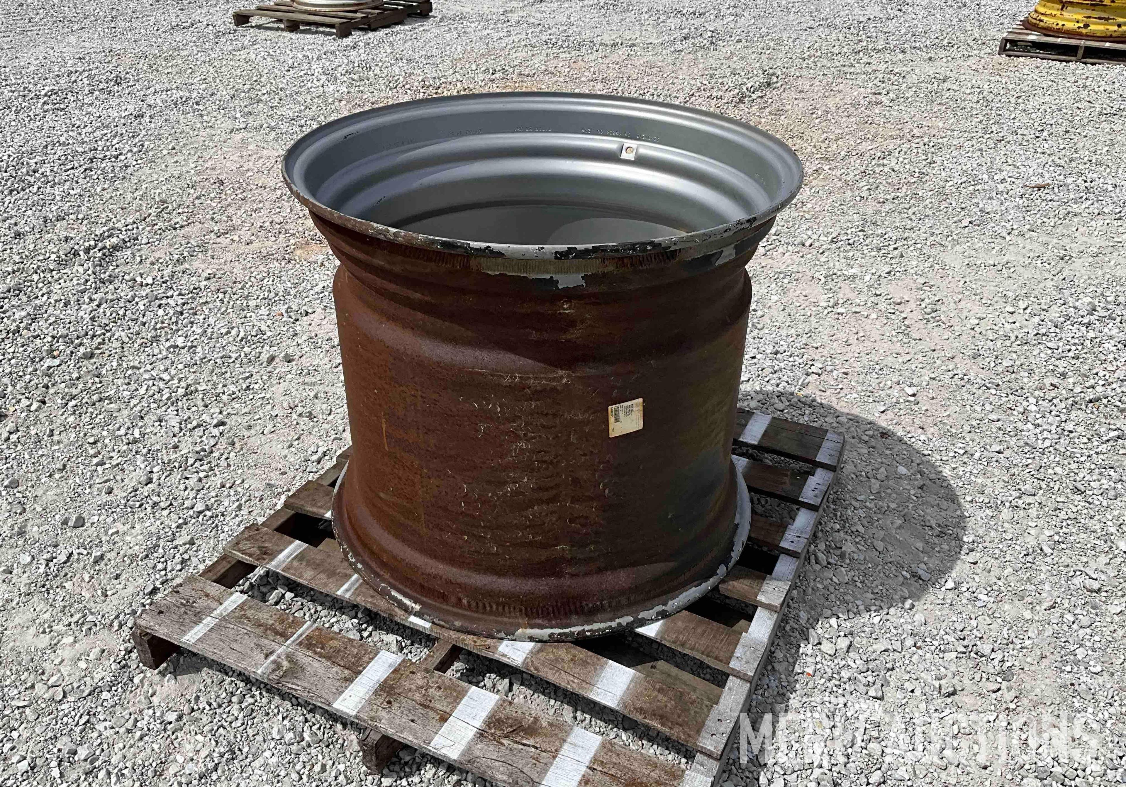 32x27 Rim