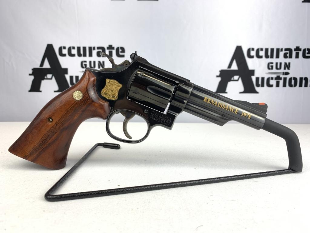 S&W No. 19 - Police Package .357 MAGNUM