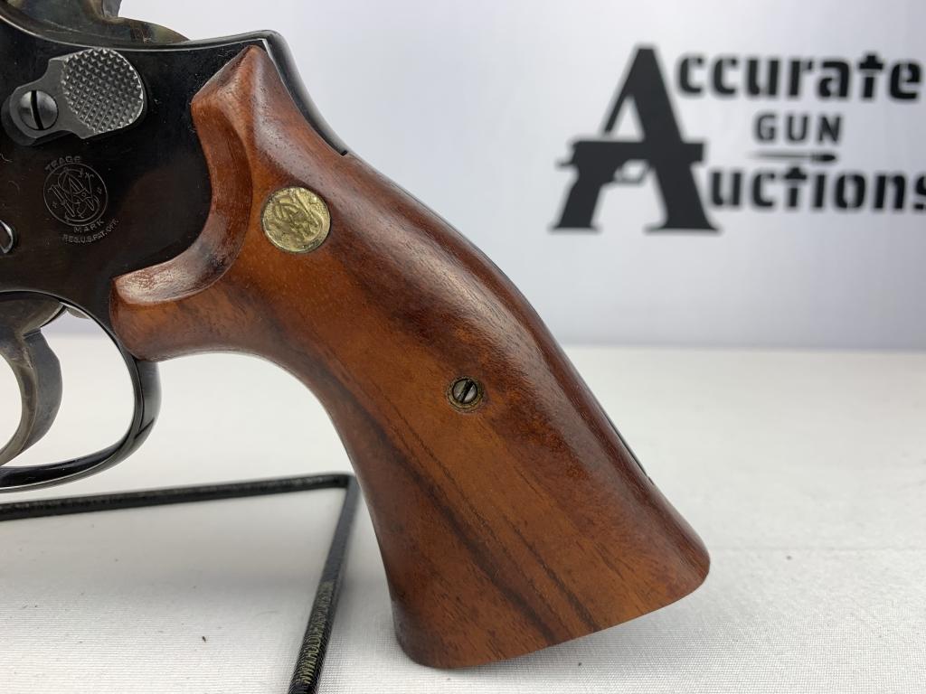 S&W No. 19 - Police Package .357 MAGNUM