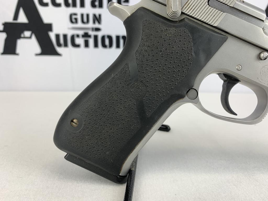 Smith & Wesson 4506-1 45 Auto
