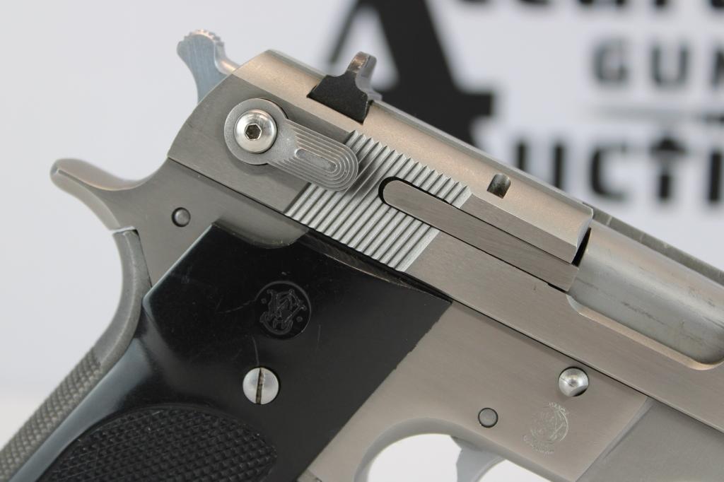 Smith & Wesson 645 .45 ACP