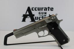 Smith & Wesson 645 .45 ACP