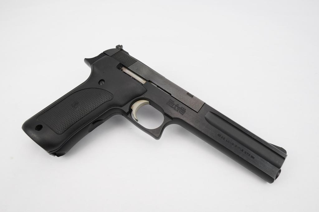 Smith & Wesson 422 .22 LR CTG