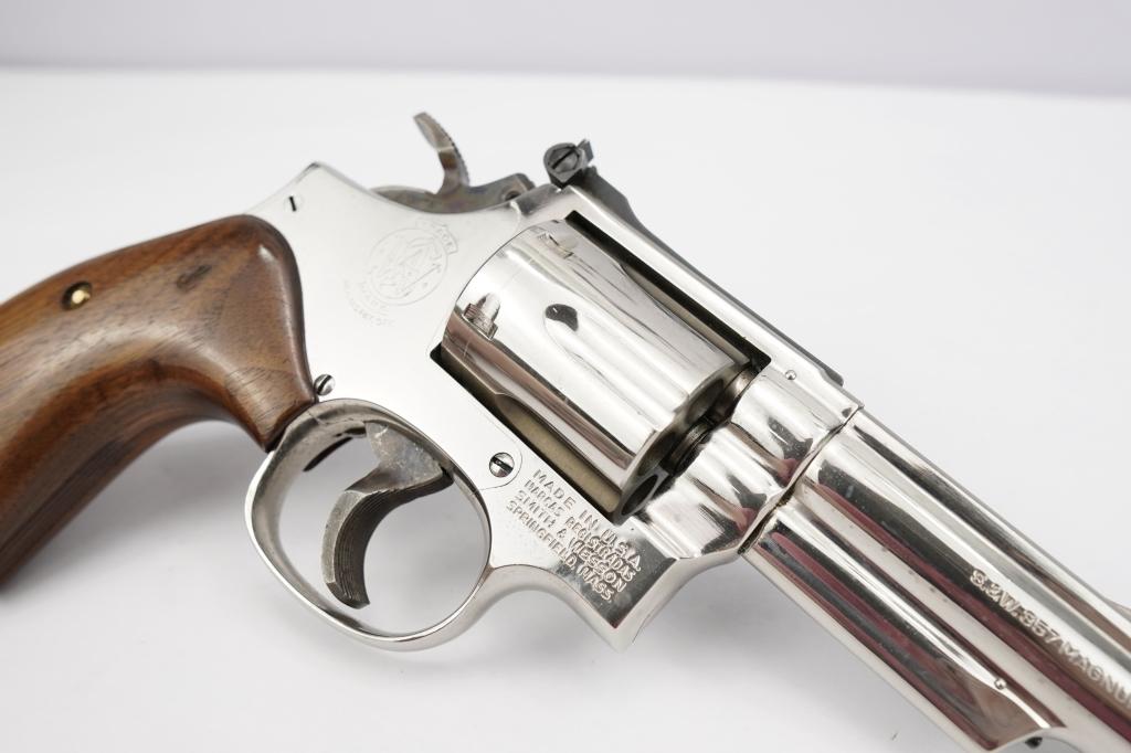 Smith & Wesson 19-4 .357 Magnum