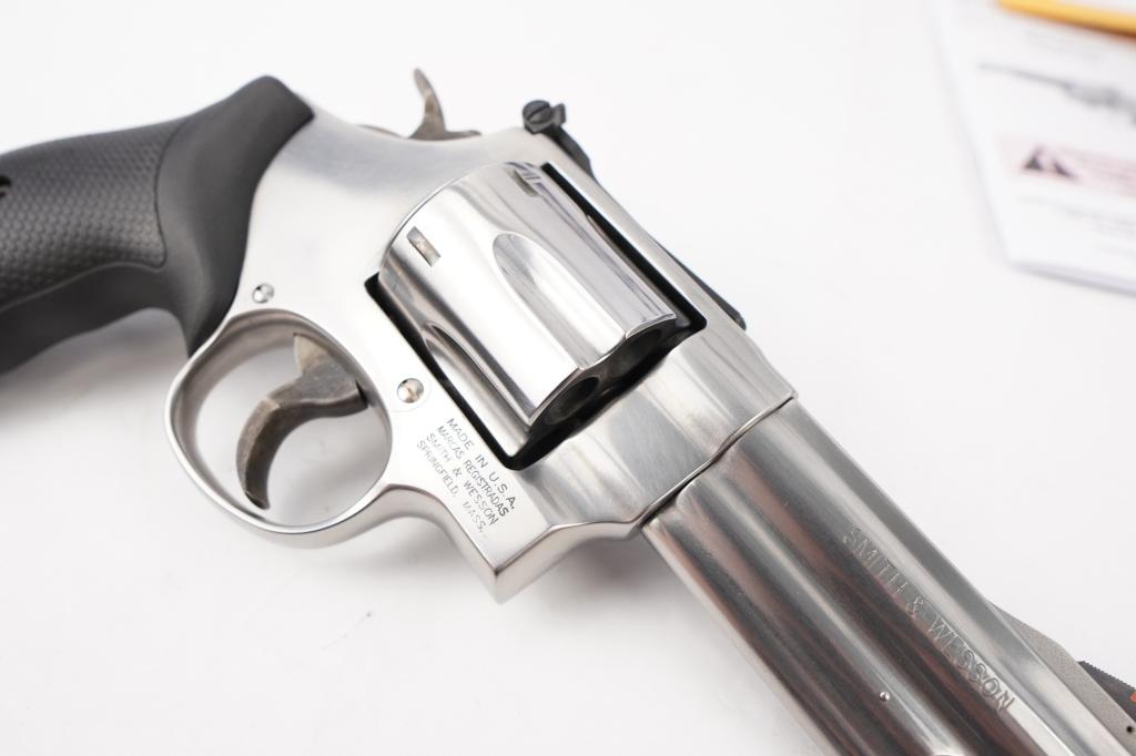 Smith & Wesson 629-6 .44 MAGNUM