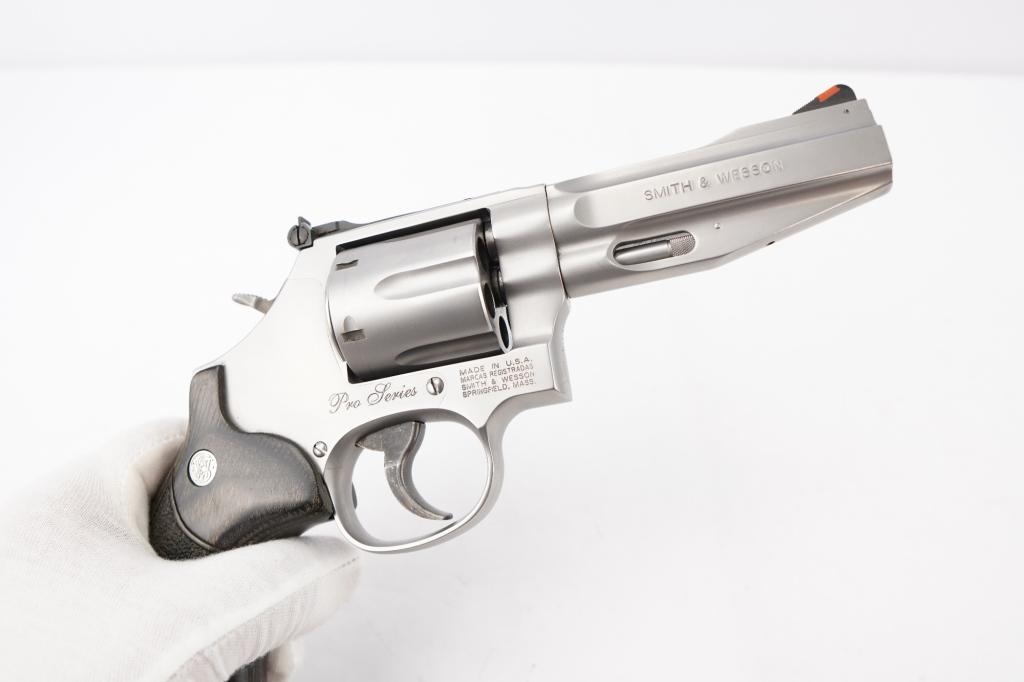 Smith & Wesson 686-6 .357 MAGNUM
