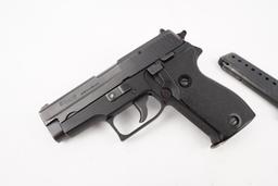 Sig Sauer  P6 9mmx19