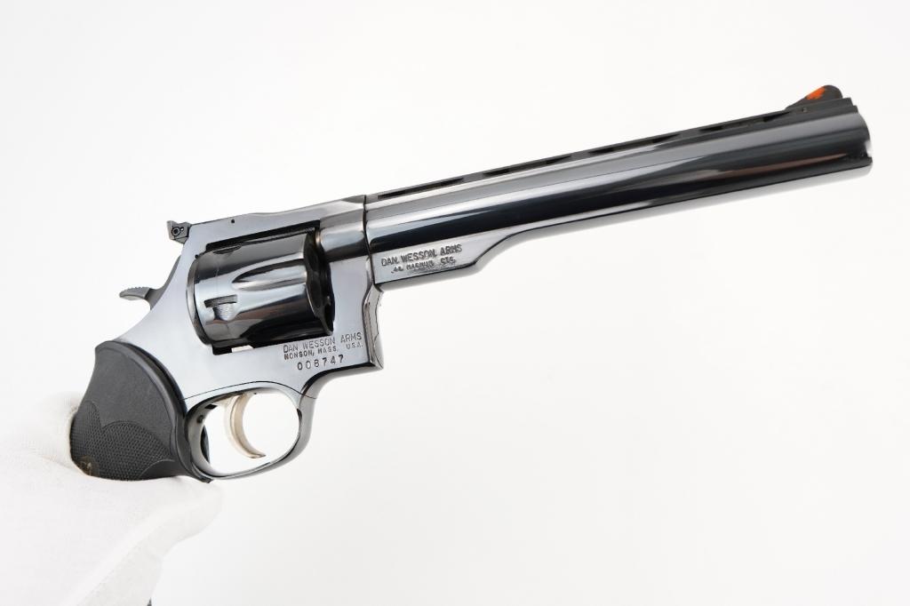Dan Wesson 44V .44 MAG