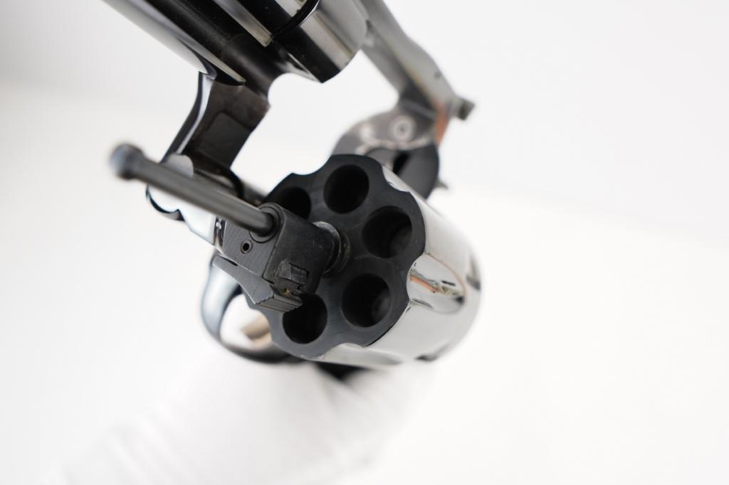 Dan Wesson 44V .44 MAG