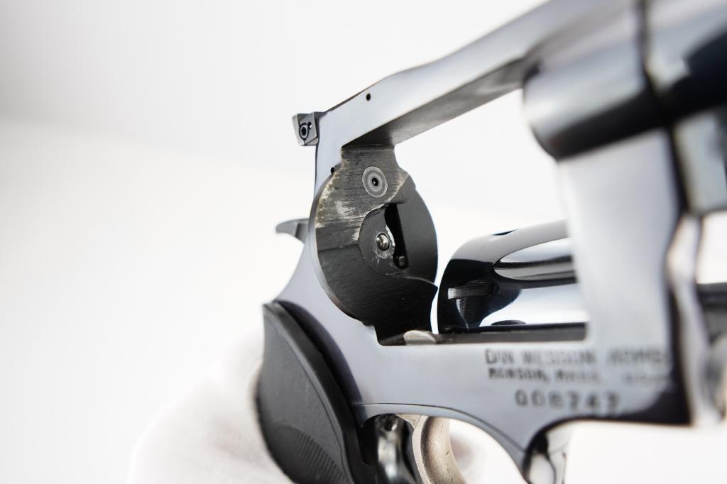 Dan Wesson 44V .44 MAG