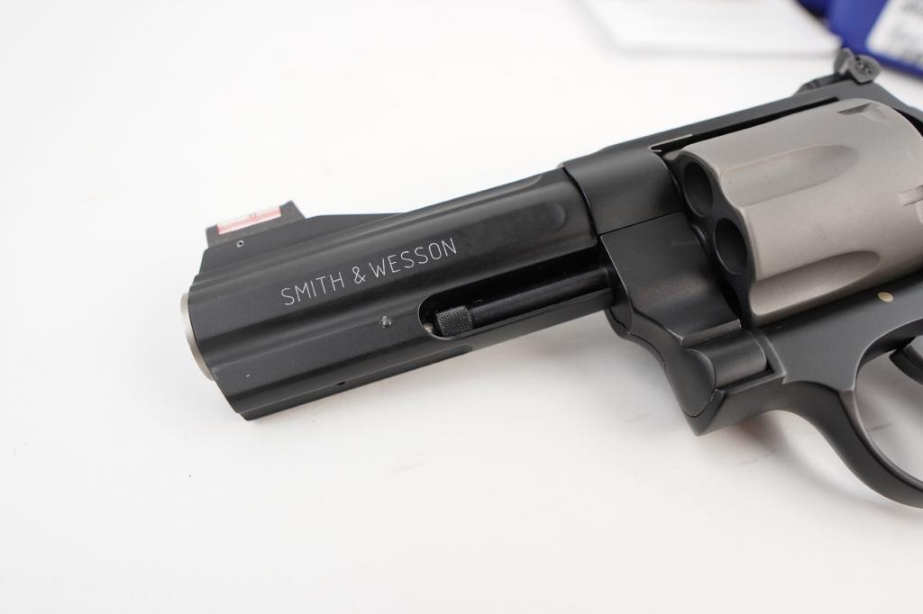 Smith & Wesson 329PD .44 Magnum