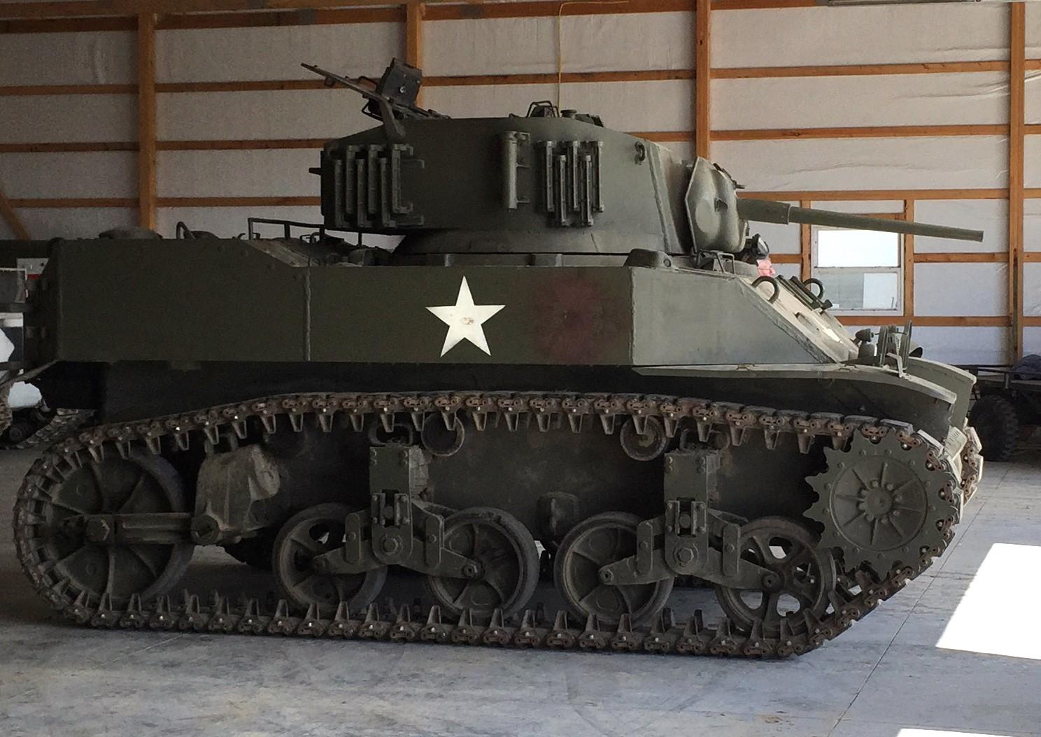 1943 WWII M5A1 Stuart Tank sn 3871